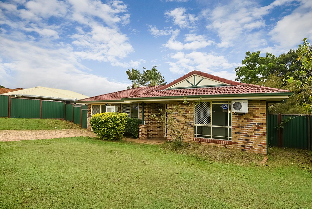 24 Houston Drive, Crestmead, QLD 4132