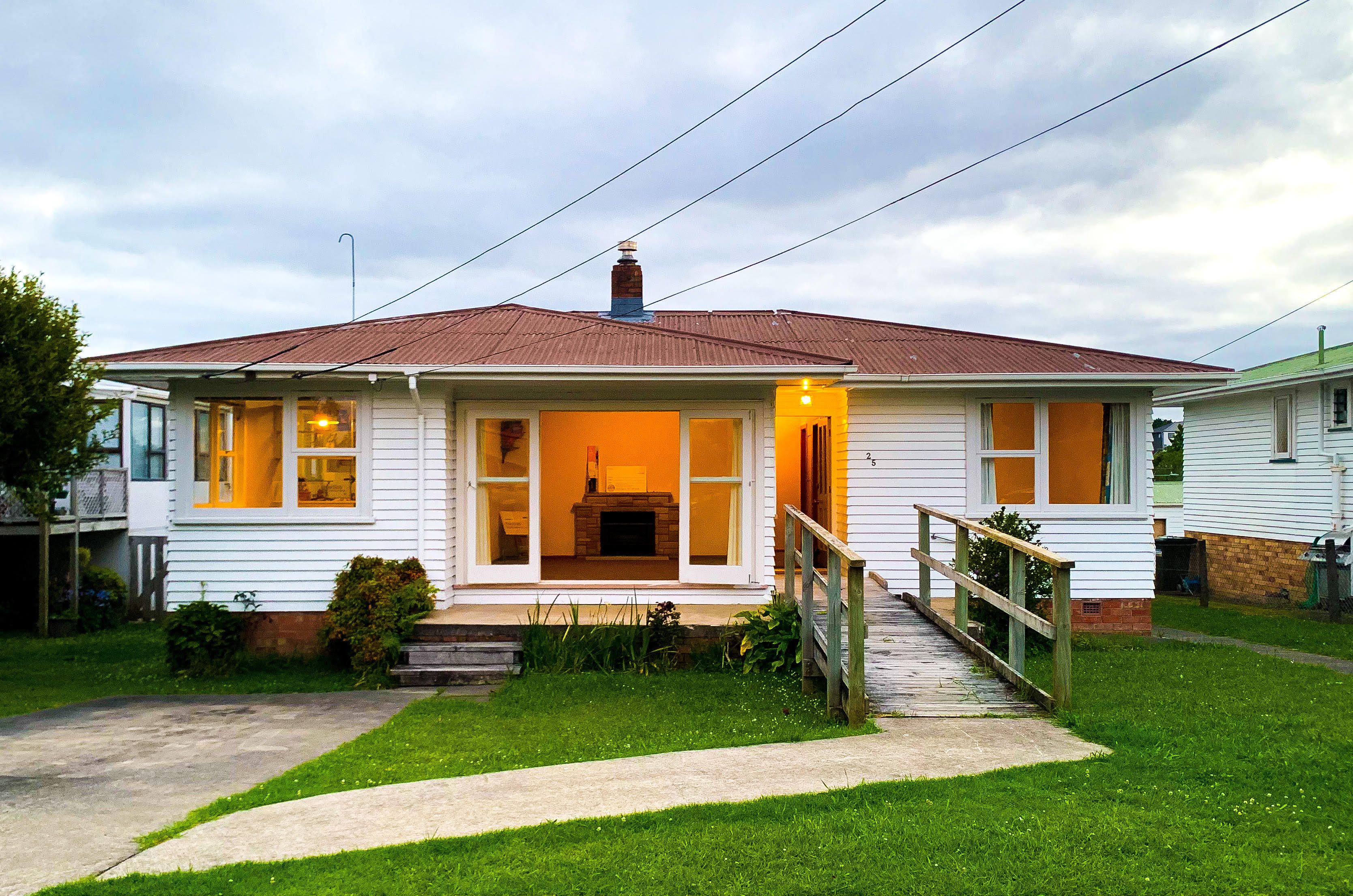 25 Rosamund Avenue, New Windsor, Auckland City