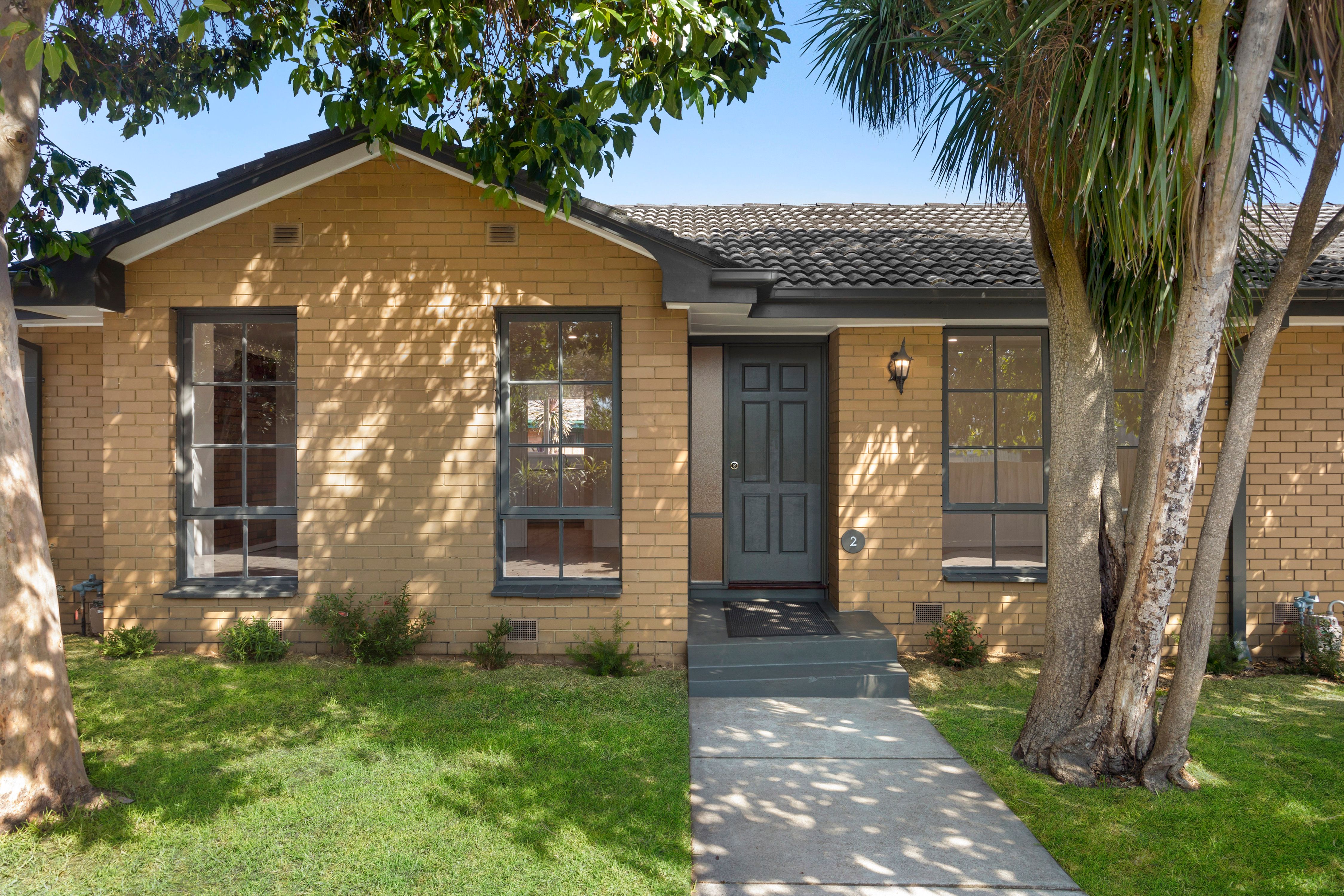 1 Banksia Street, Clayton VIC 3168