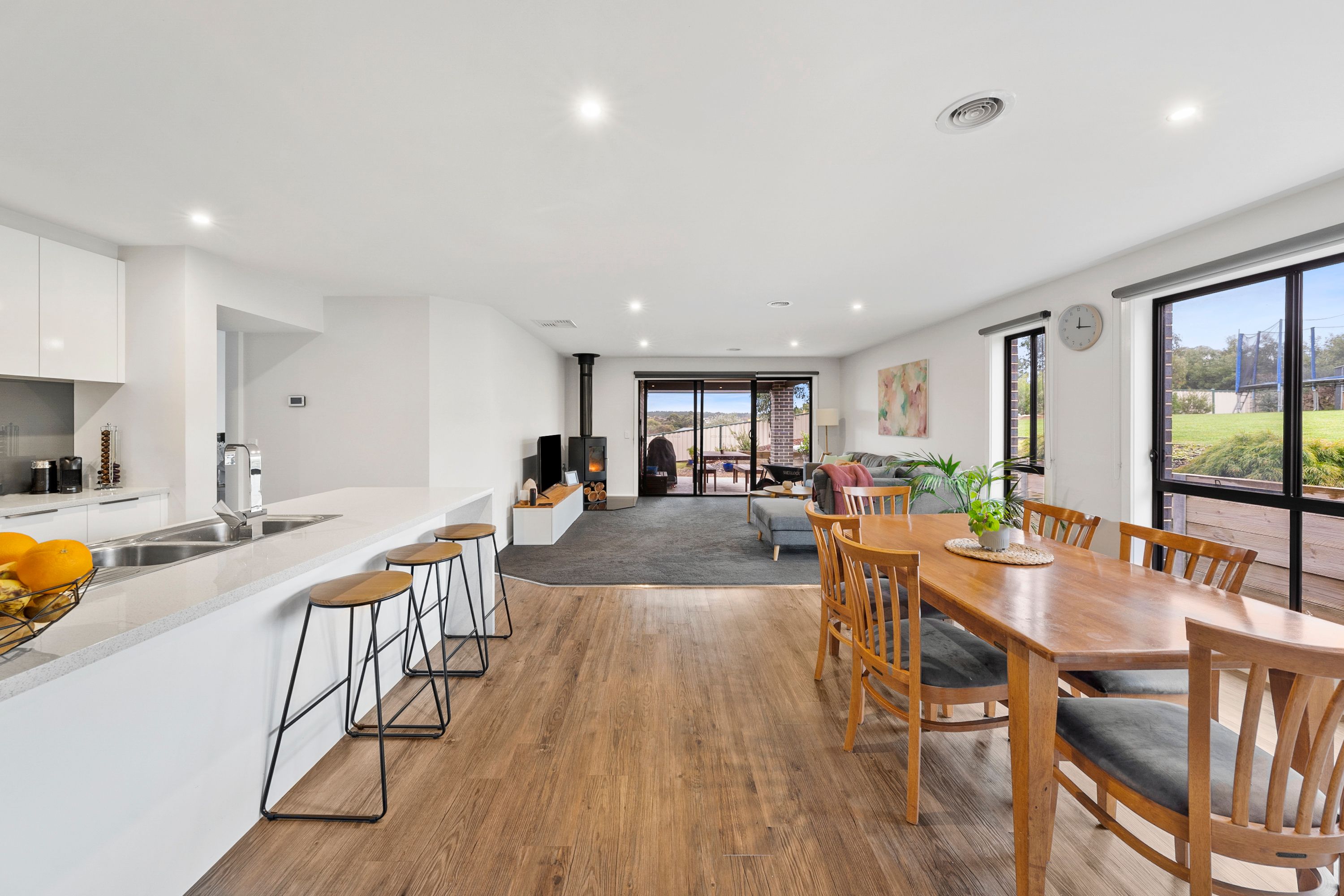 4 Burkella Close, Mount Clear, VIC 3350