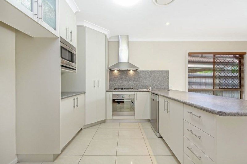 9 Silkpod Court, North Lakes, QLD 4509