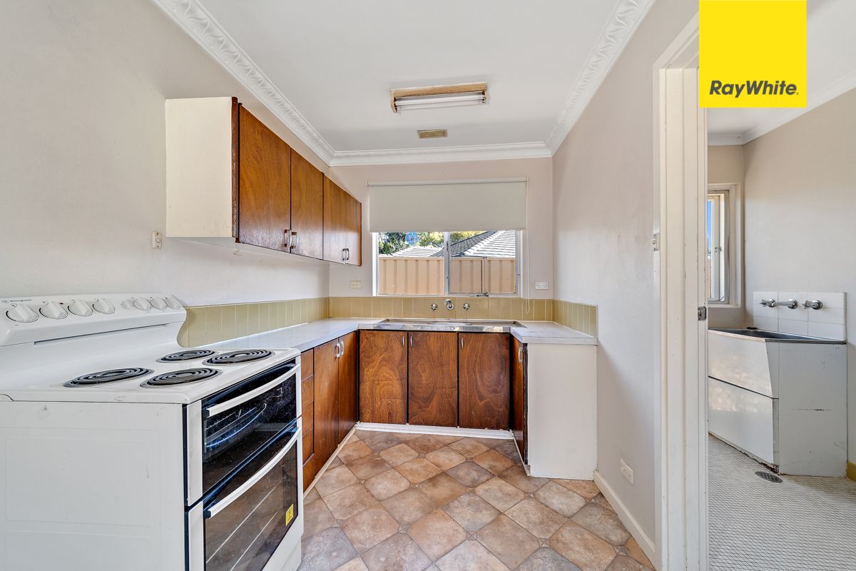 21B Mackellar Crescent, Cook, ACT 2614