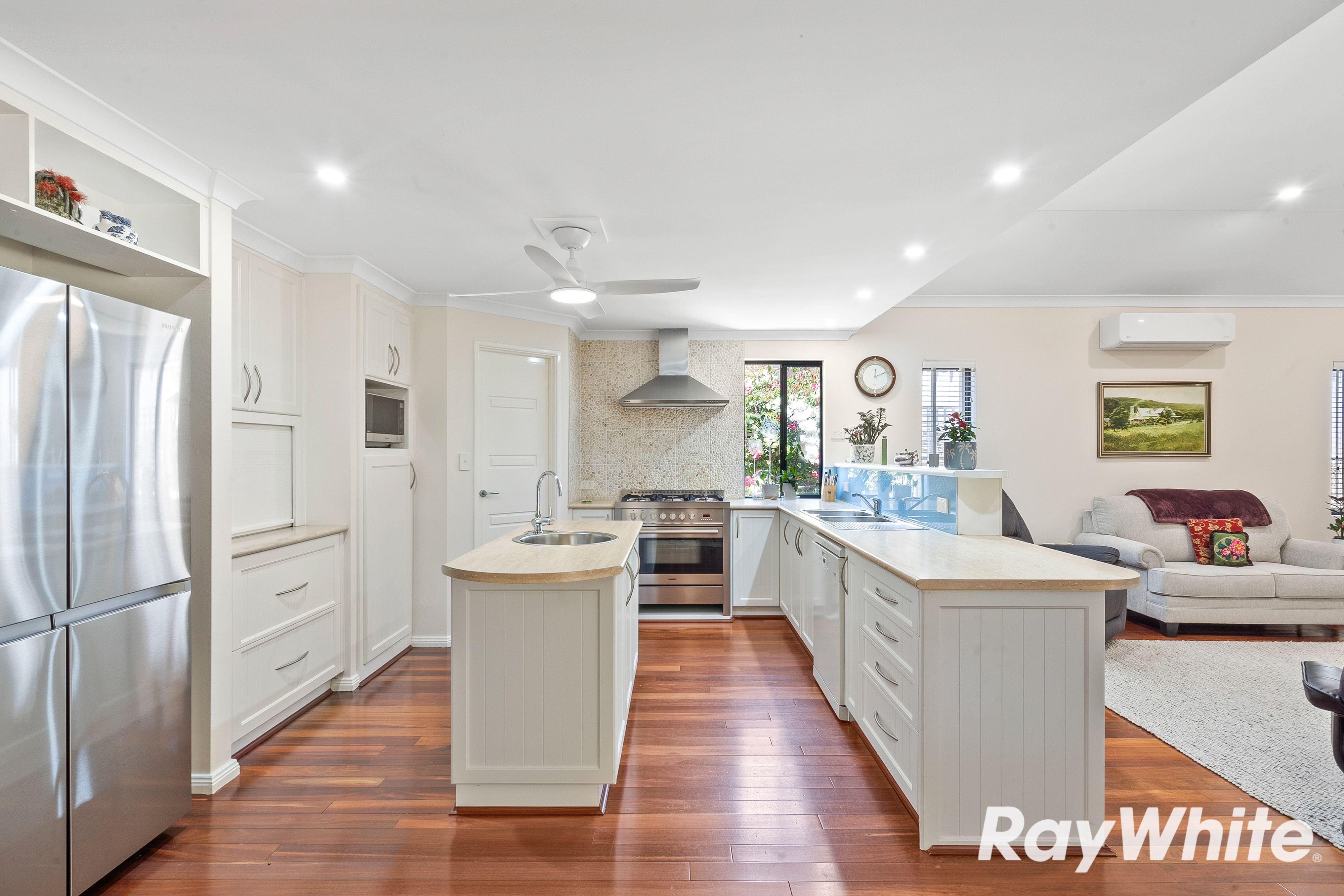 96 Mclarty Road, Halls Head, WA 6210