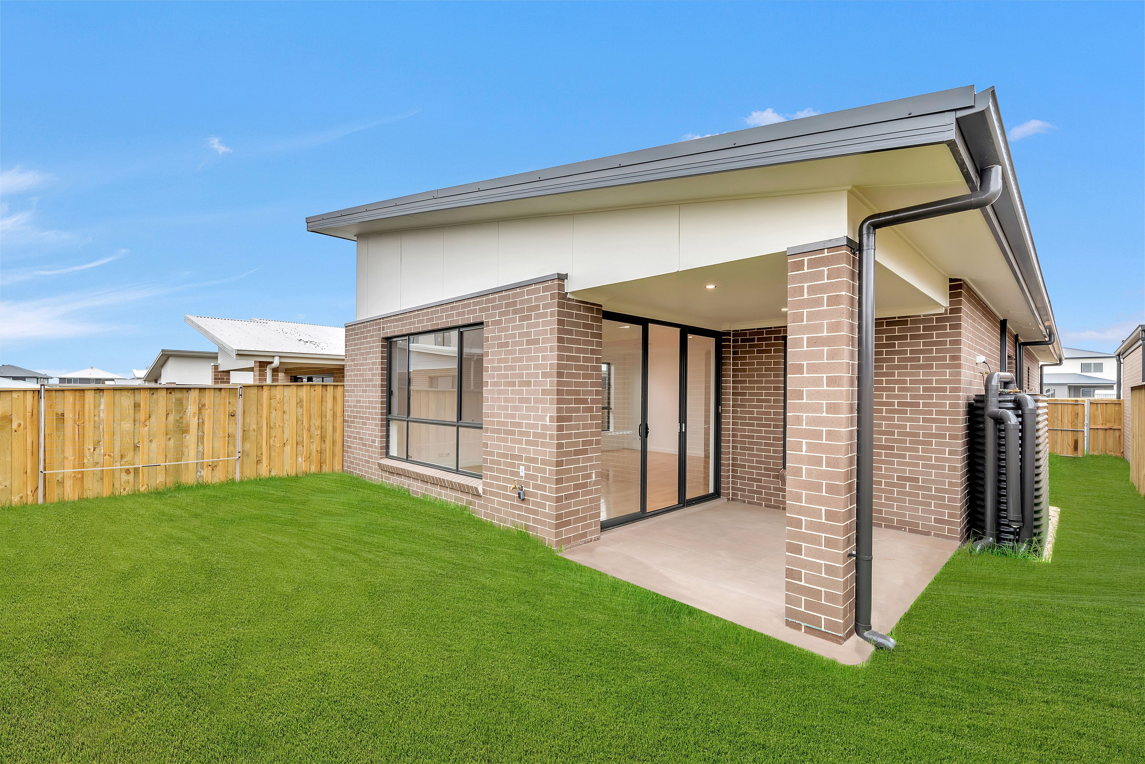 28 Kingsdale Avenue, CATHERINE FIELD, NSW 2557