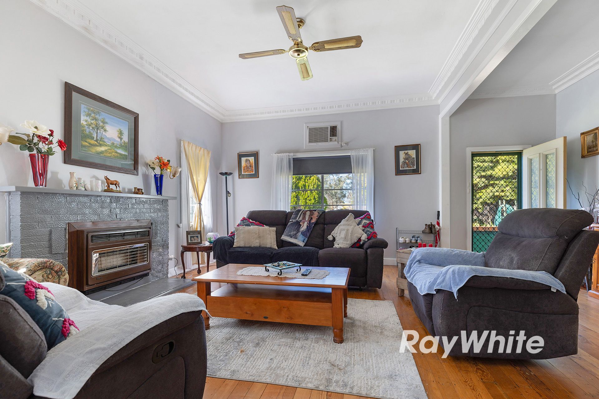 3739 Midland Highway — photo 7 of 29