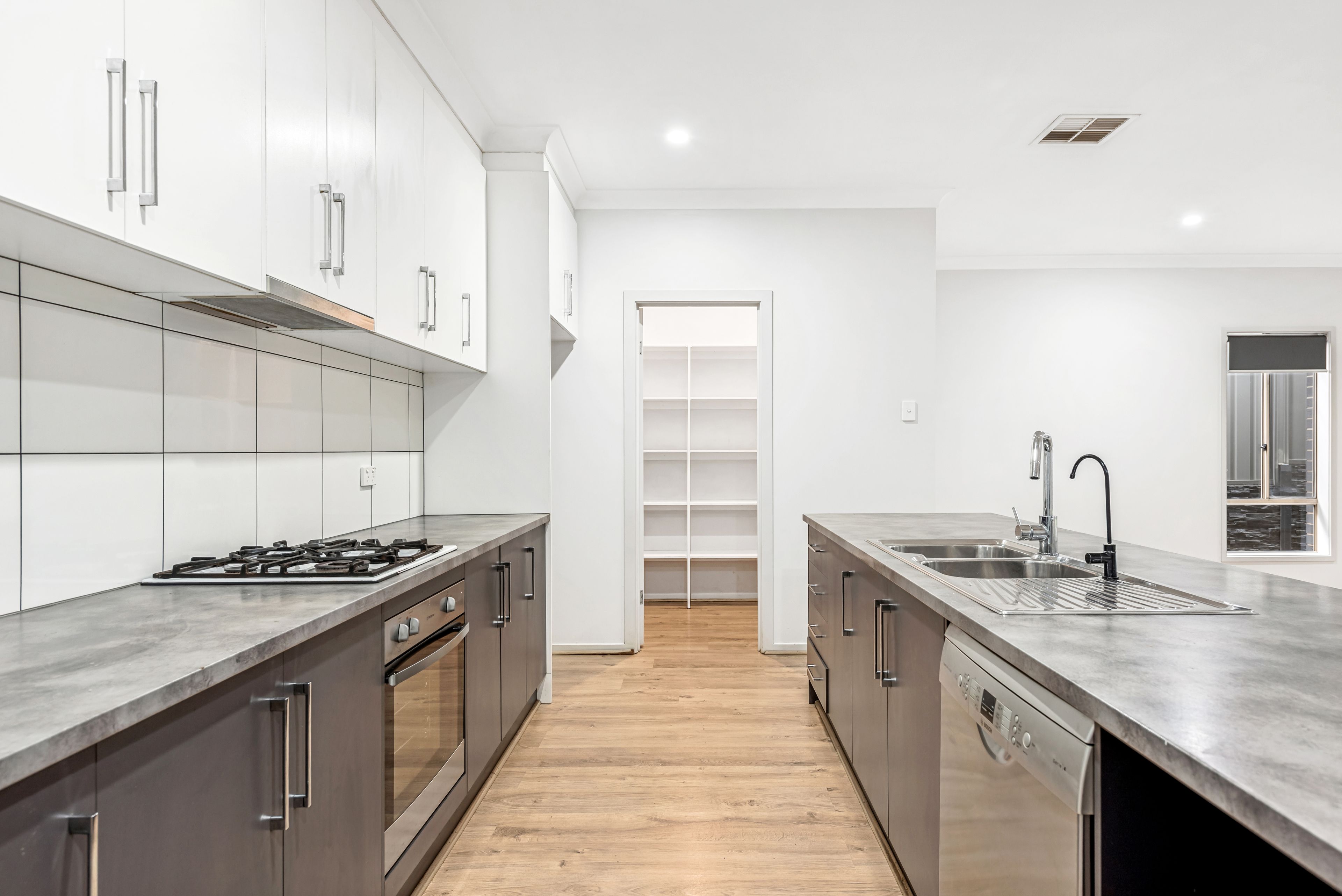 18 Oliphant Road, Seaford Heights, SA 5169