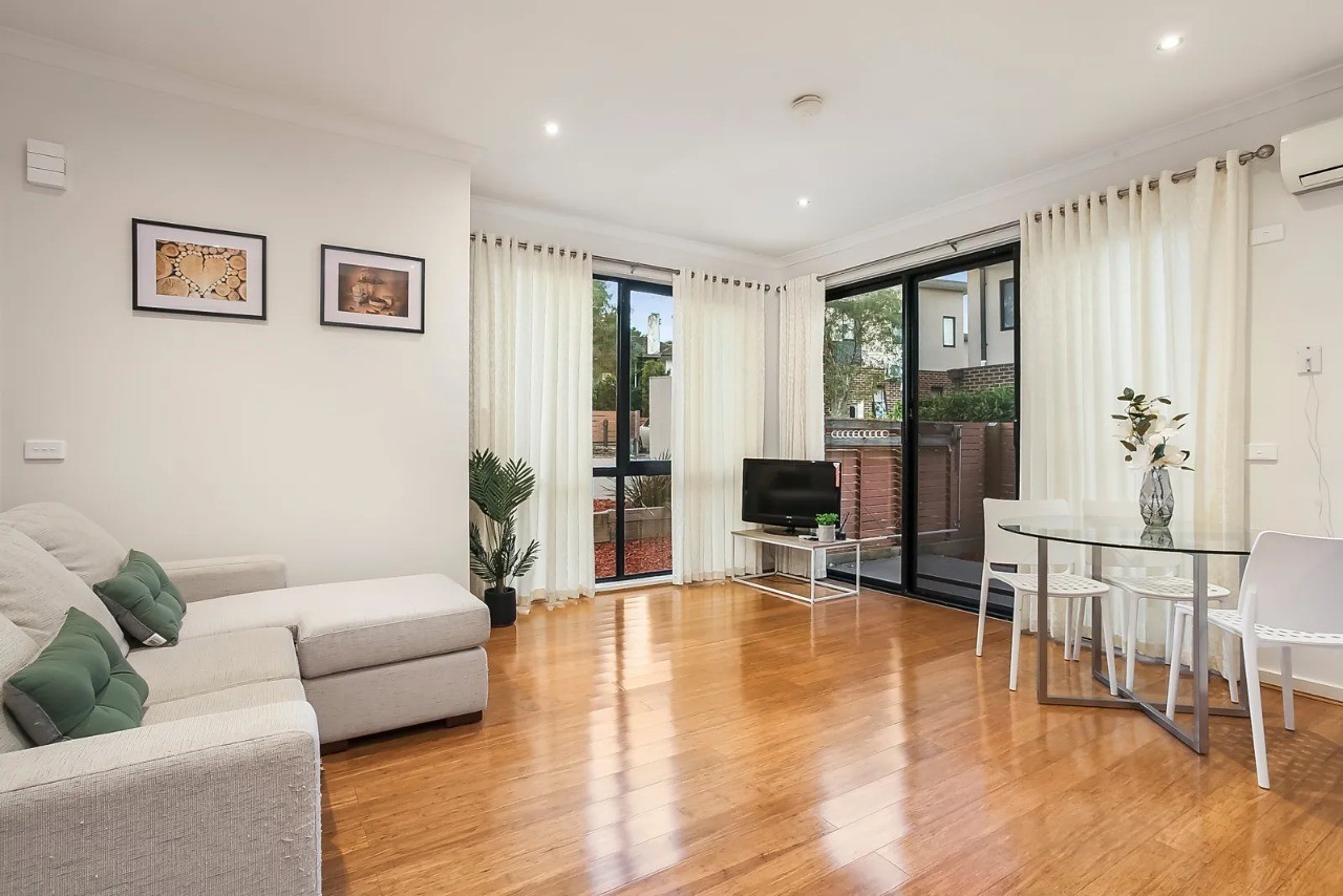 11/19 Hughes Street, Burwood, VIC 3125