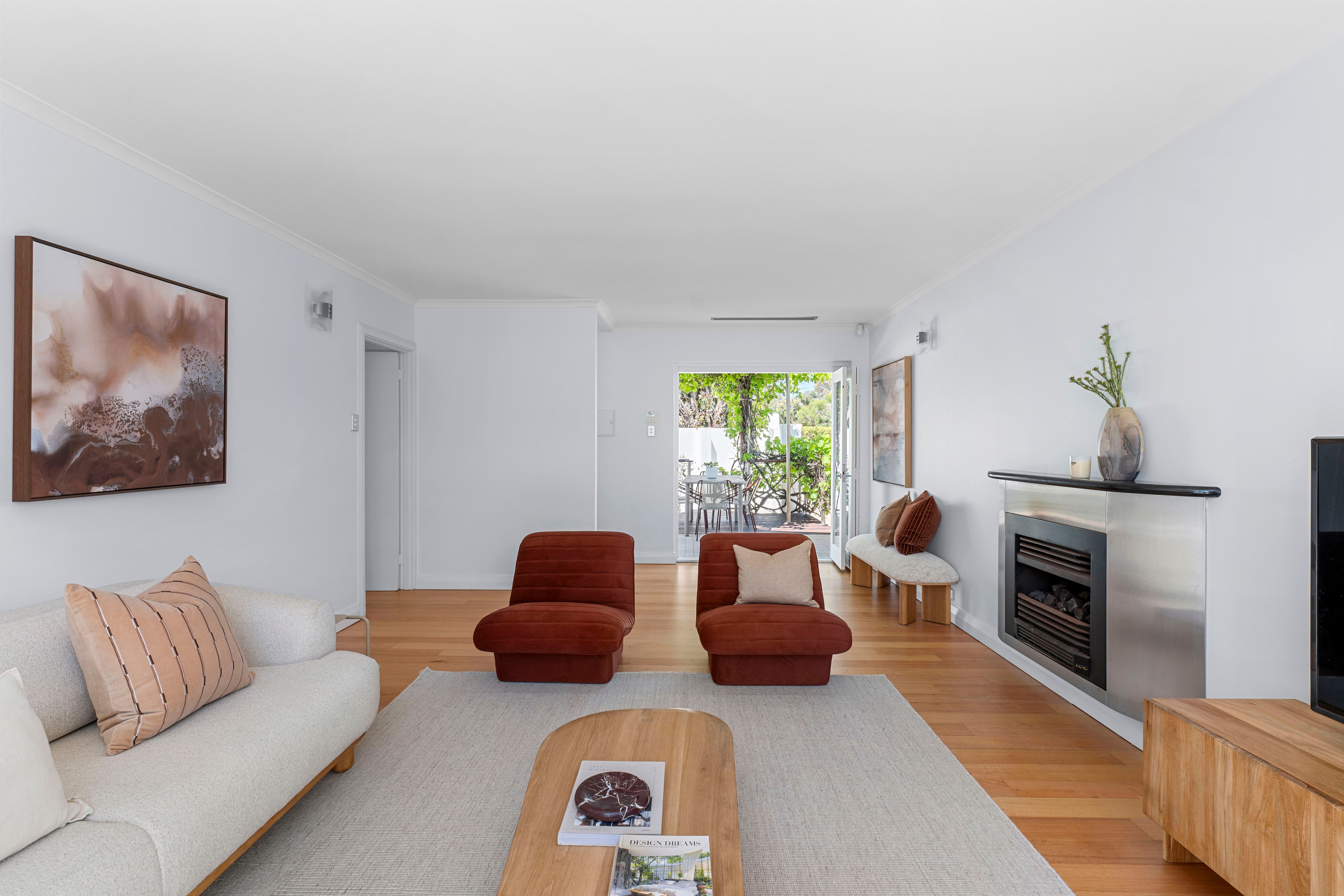 61 Margaret Street — photo 7 of 30