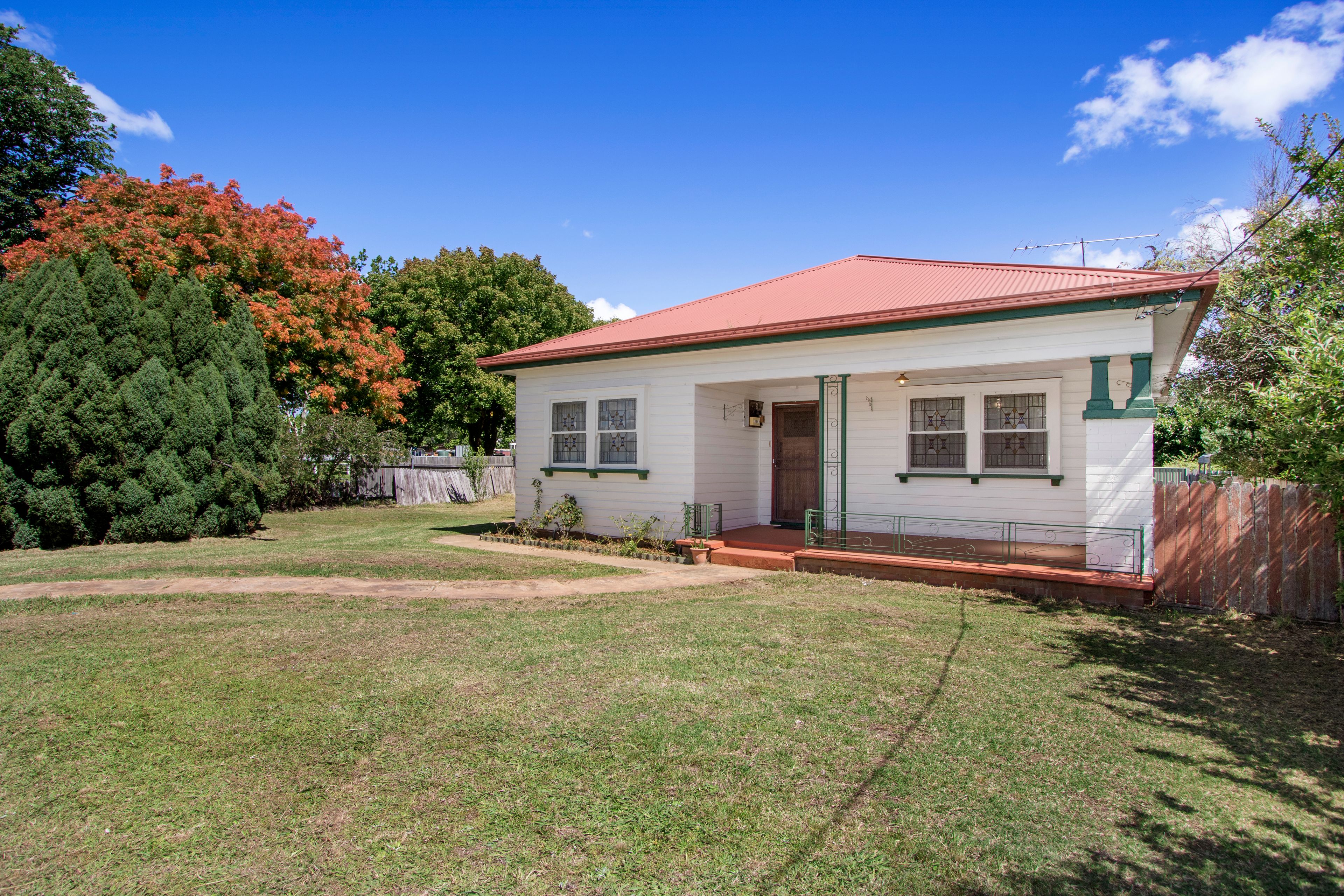 50 Ollera Street, Guyra NSW 2365