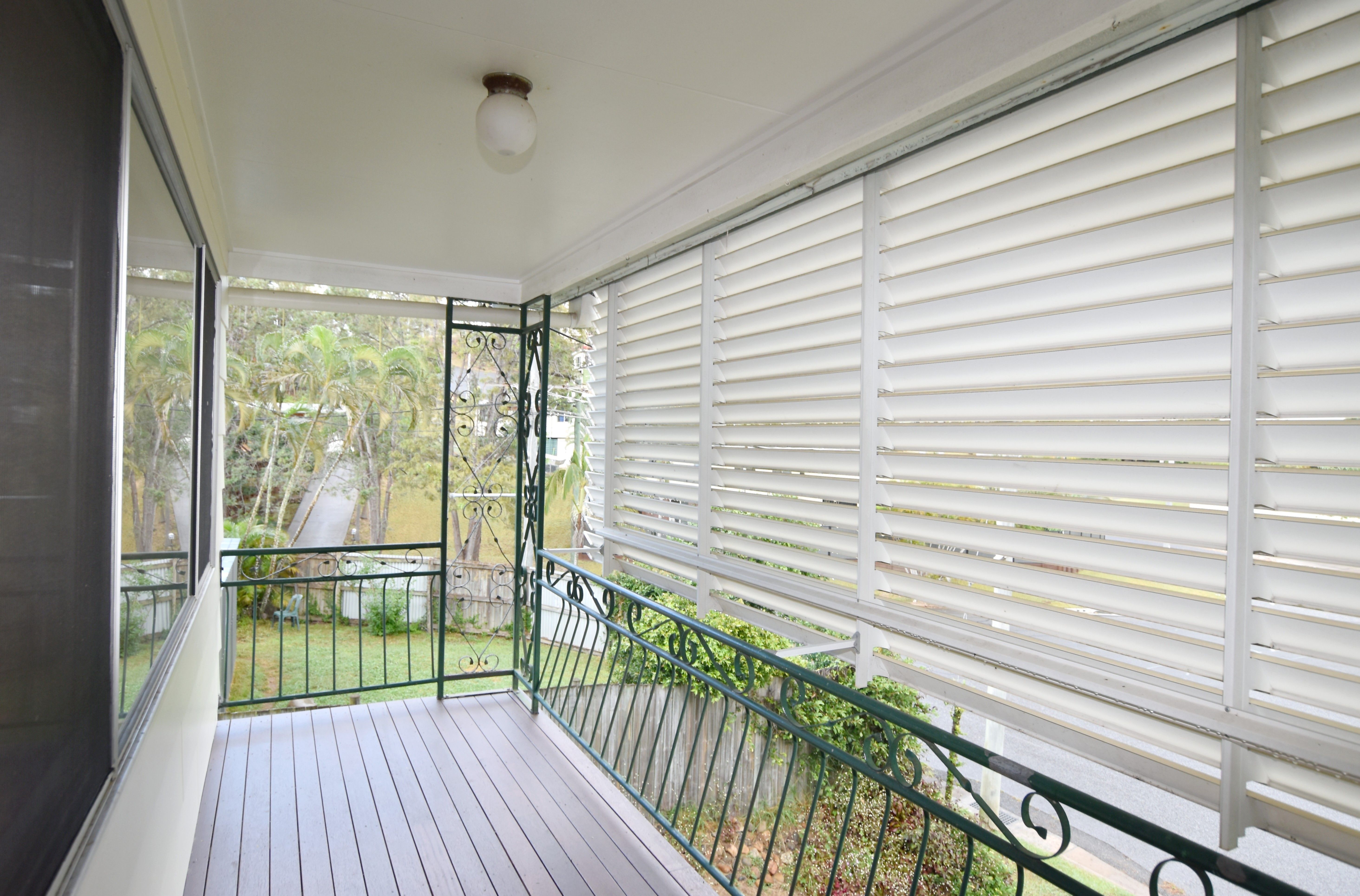 12 Patrick Street, West Gladstone, QLD 4680