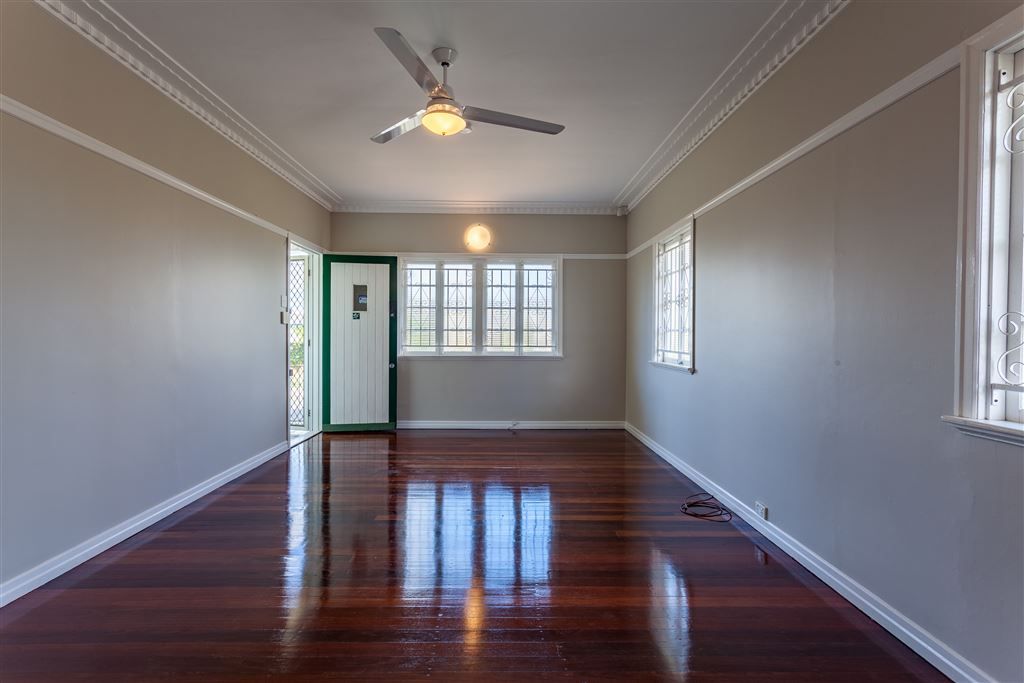 16 Barrymore Street — photo 3 of 16