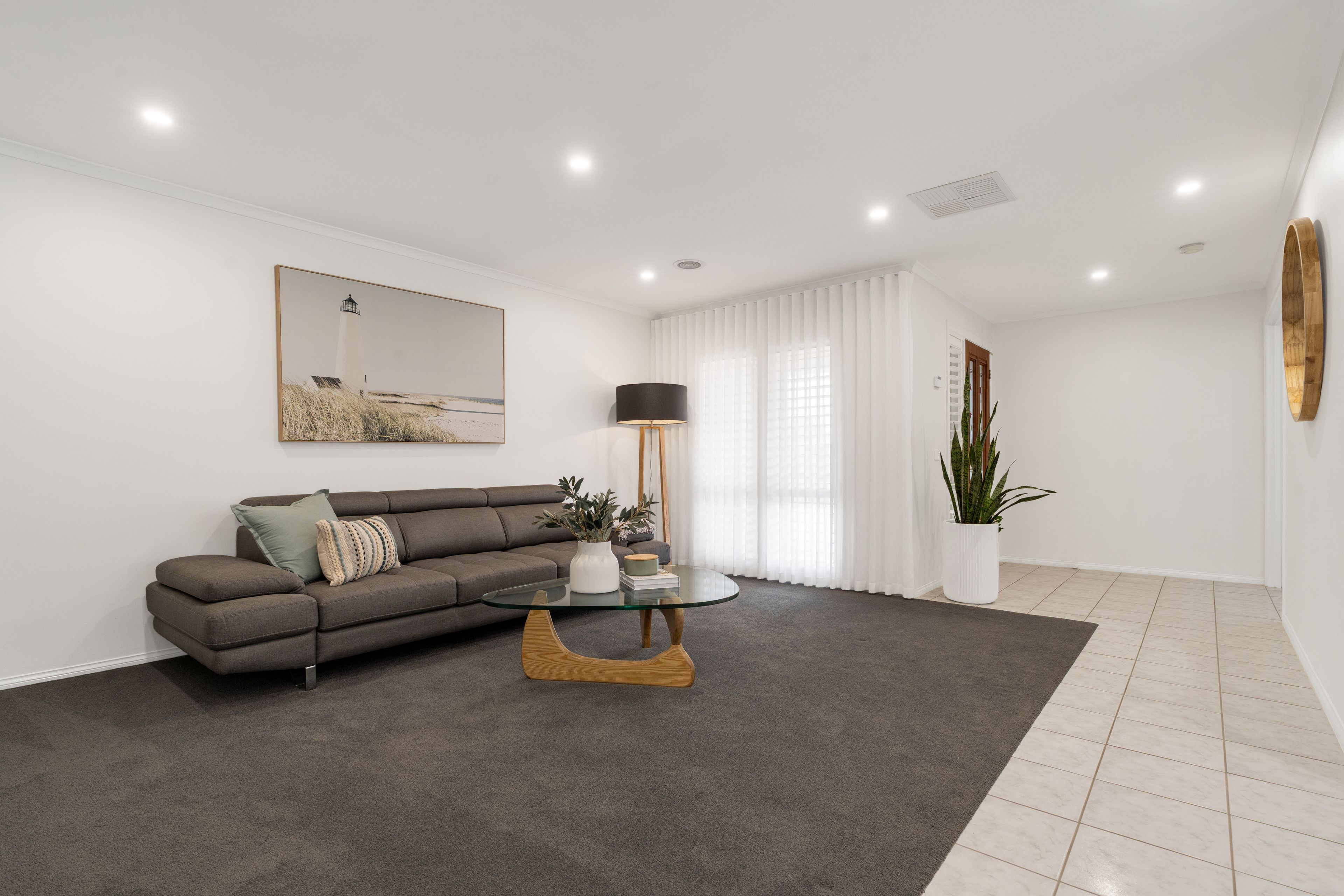44 Abercarn Avenue — photo 3 of 27
