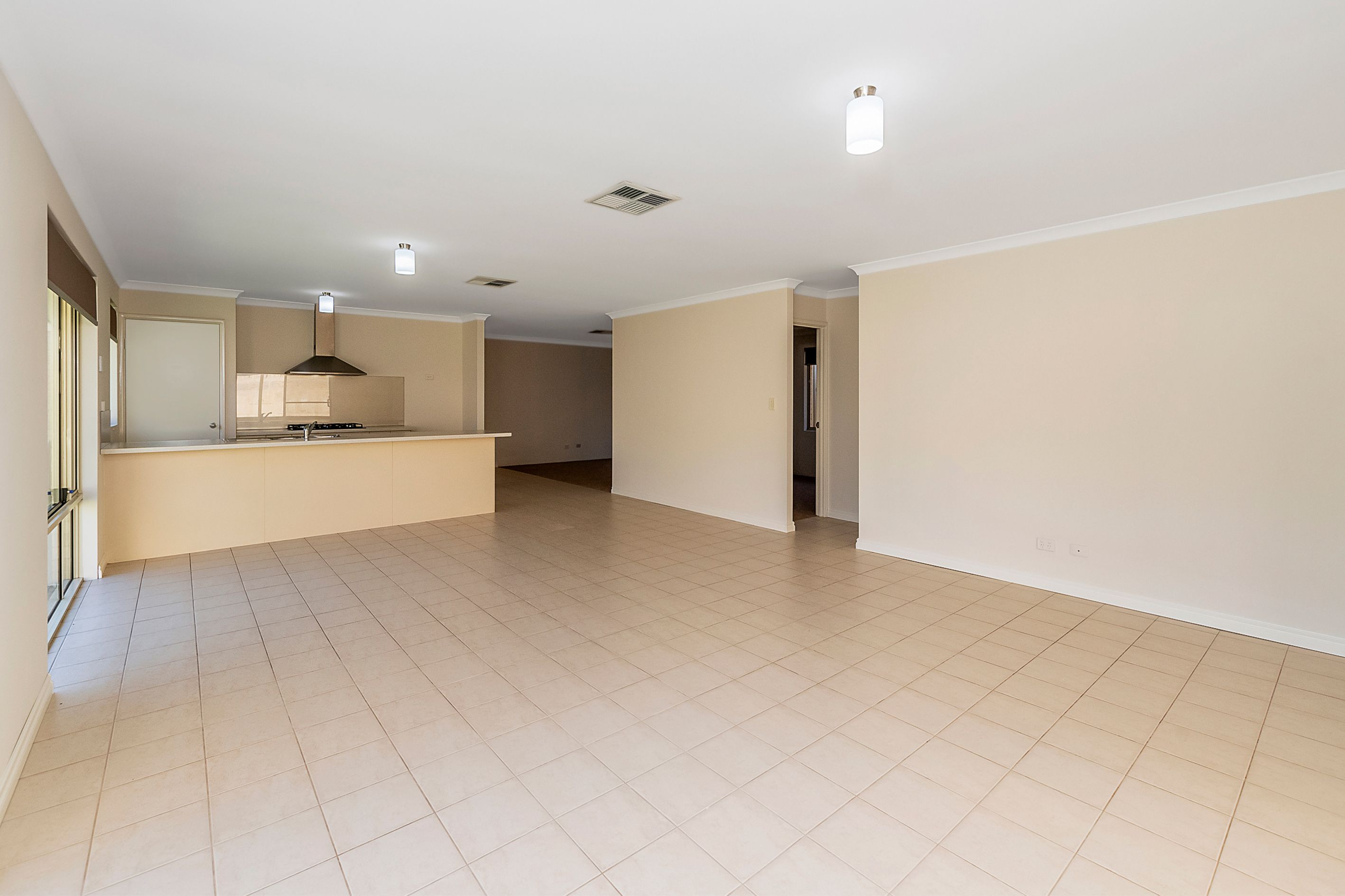22 Cawana Parkway, Lakelands, WA 6180