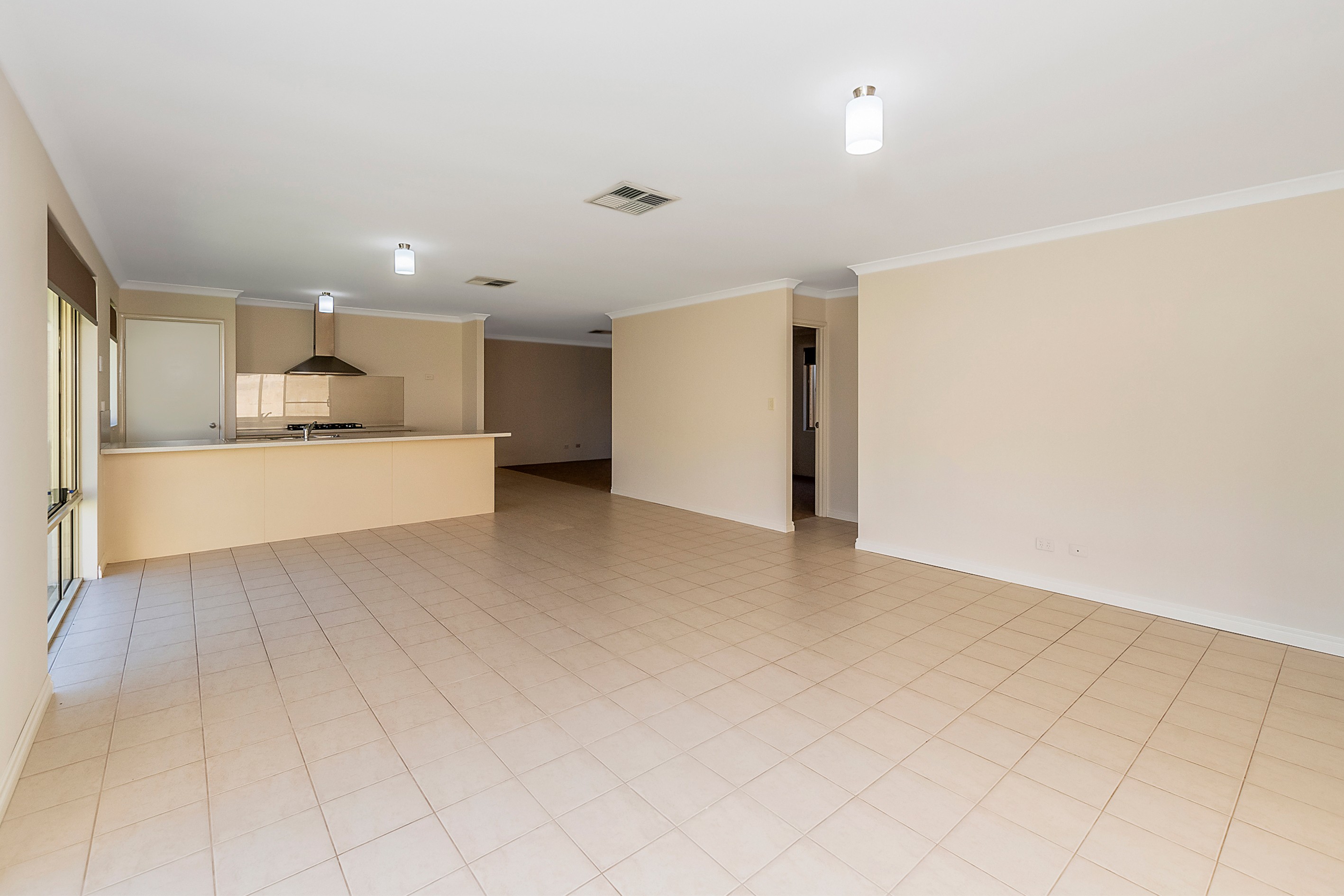 22 Cawana Parkway, Lakelands, WA 6180