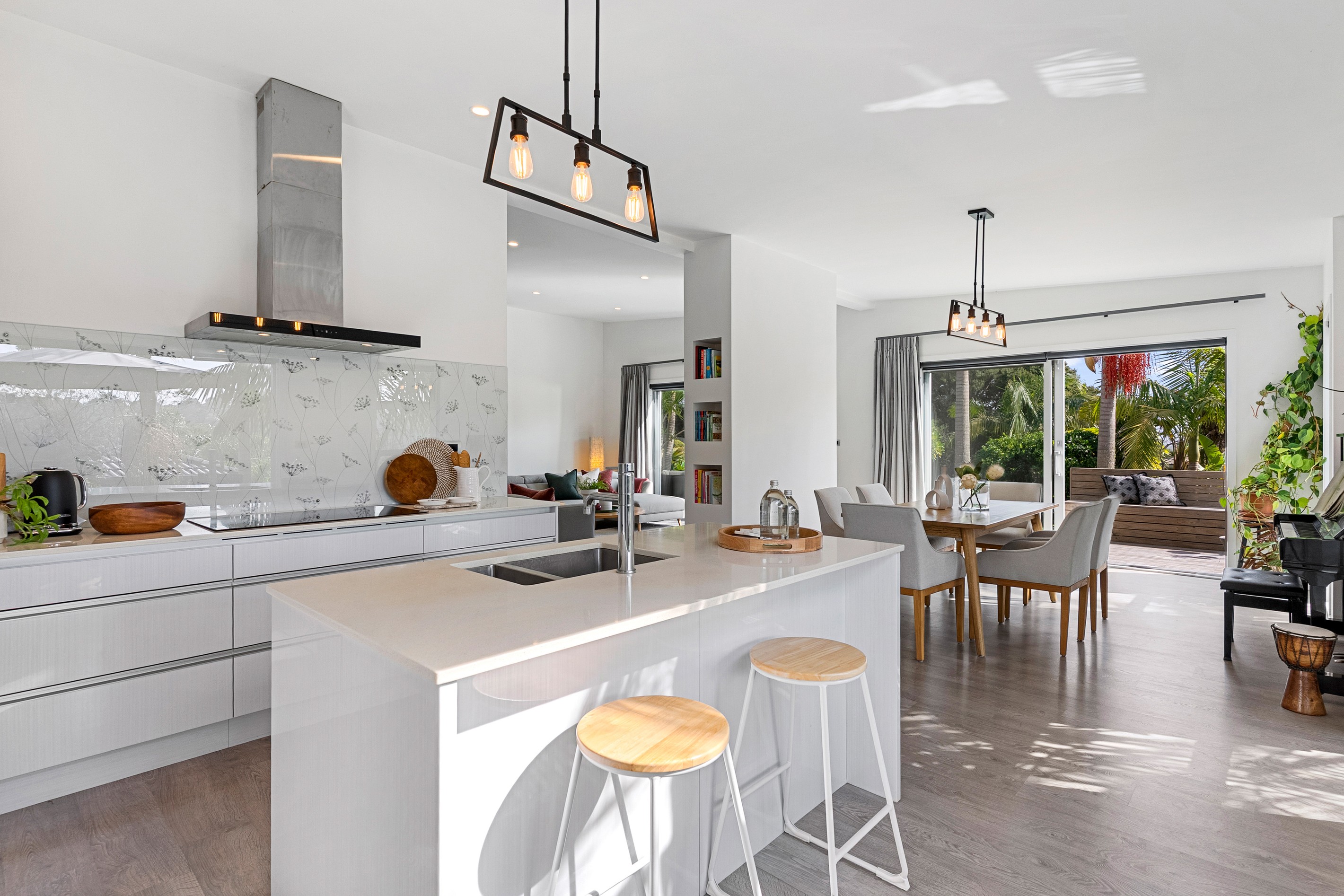 104 Glendhu Road, Bayview, North Shore City