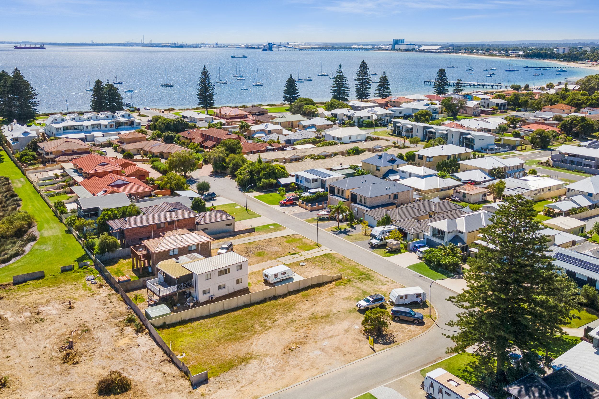 16 Fletcher Street, Rockingham, WA 6168