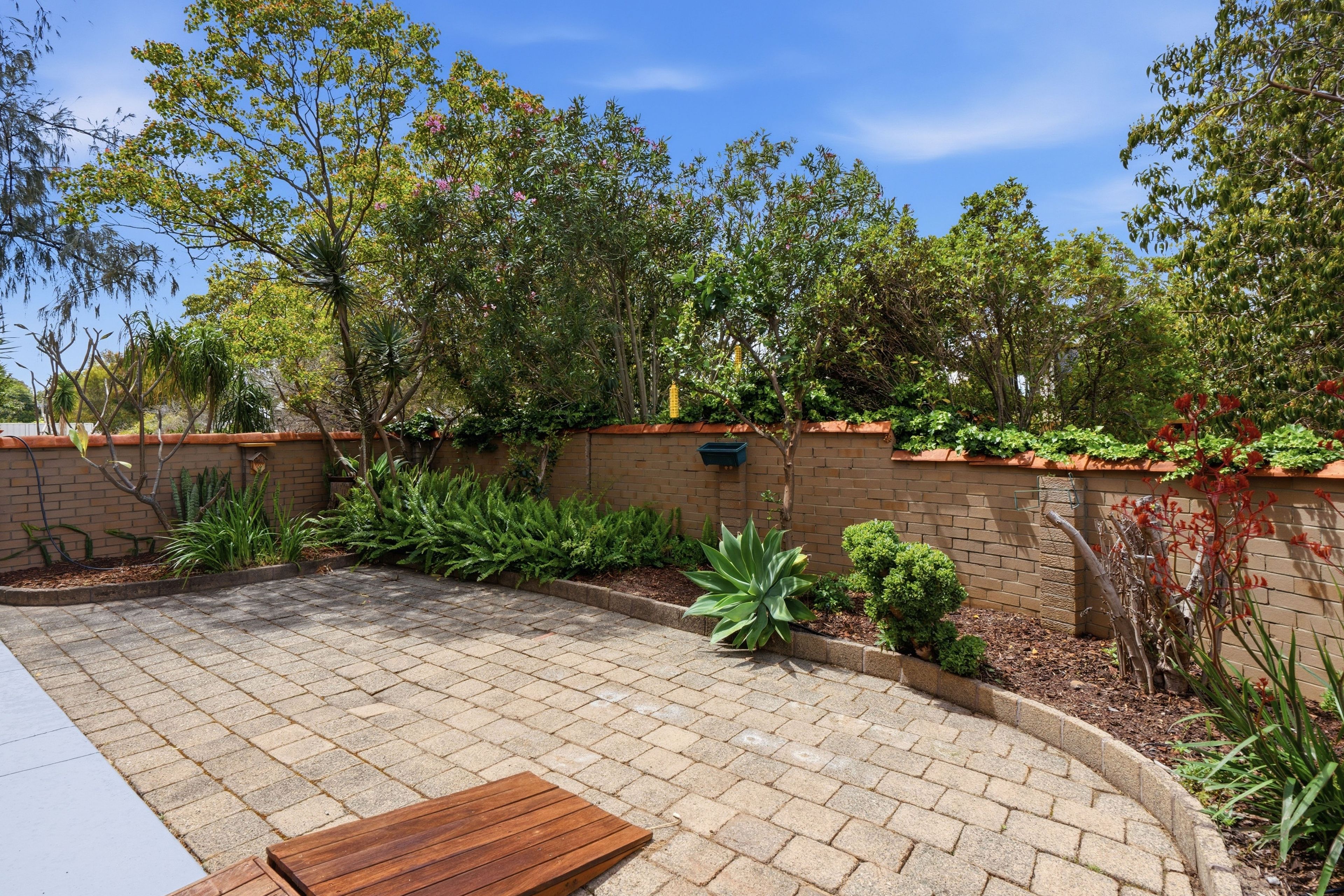 1/21 Lockhart Street — photo 15 of 20
