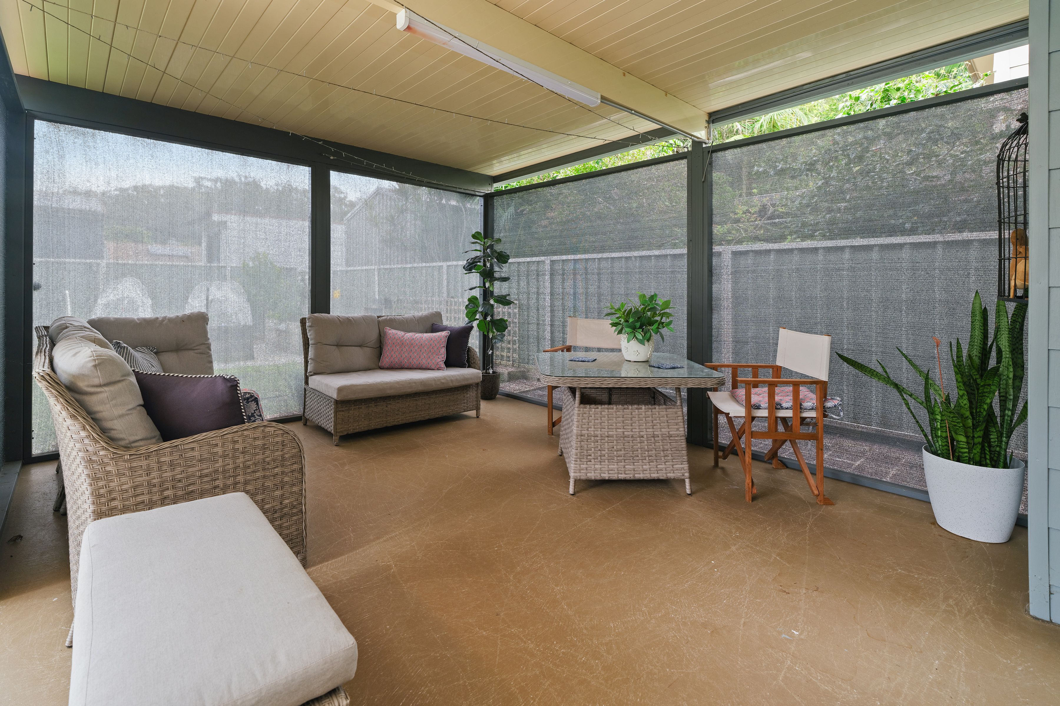 16 Elizabeth Avenue — photo 19 of 27