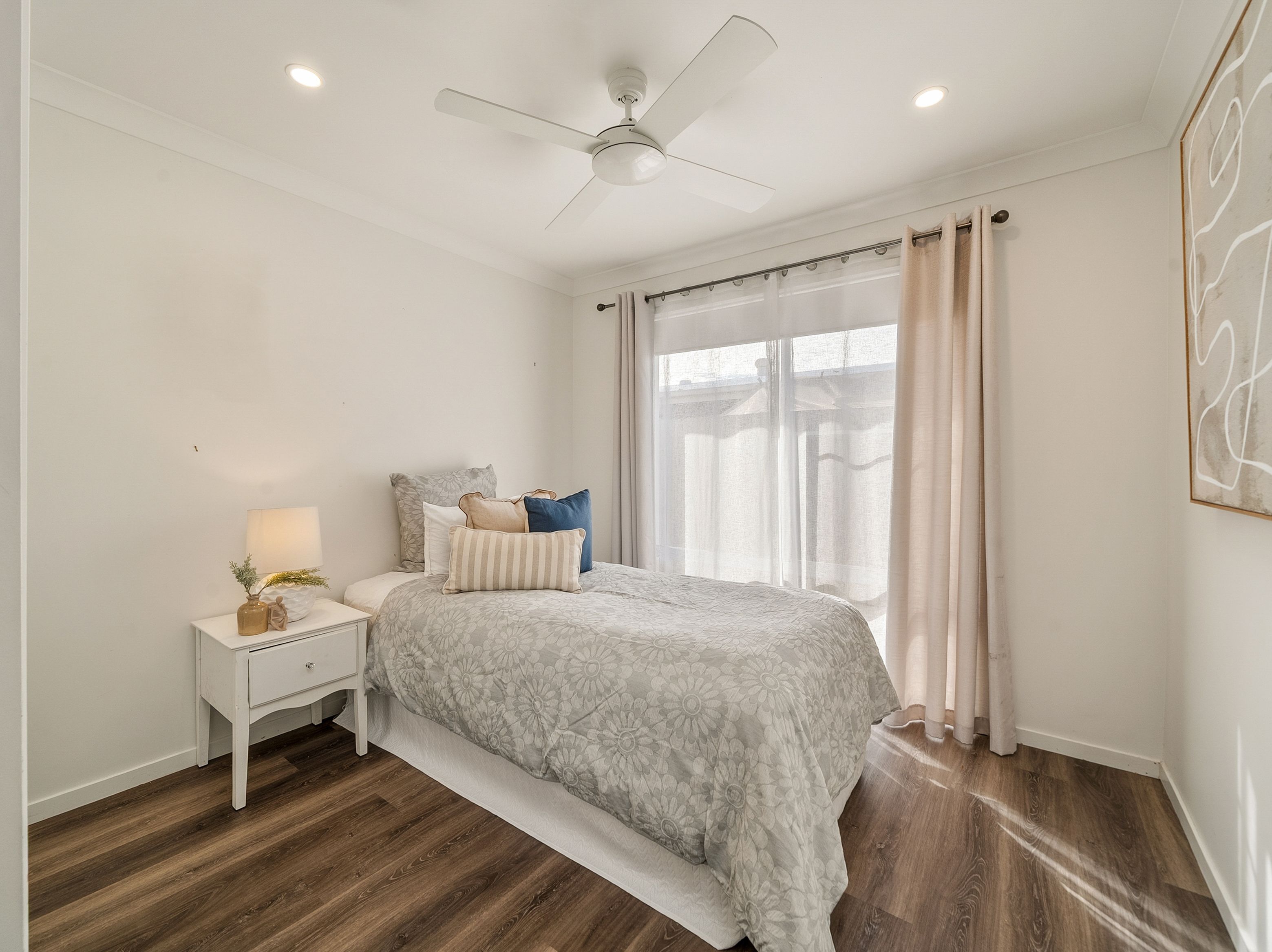 13 Parkhaven Street — photo 8 of 30