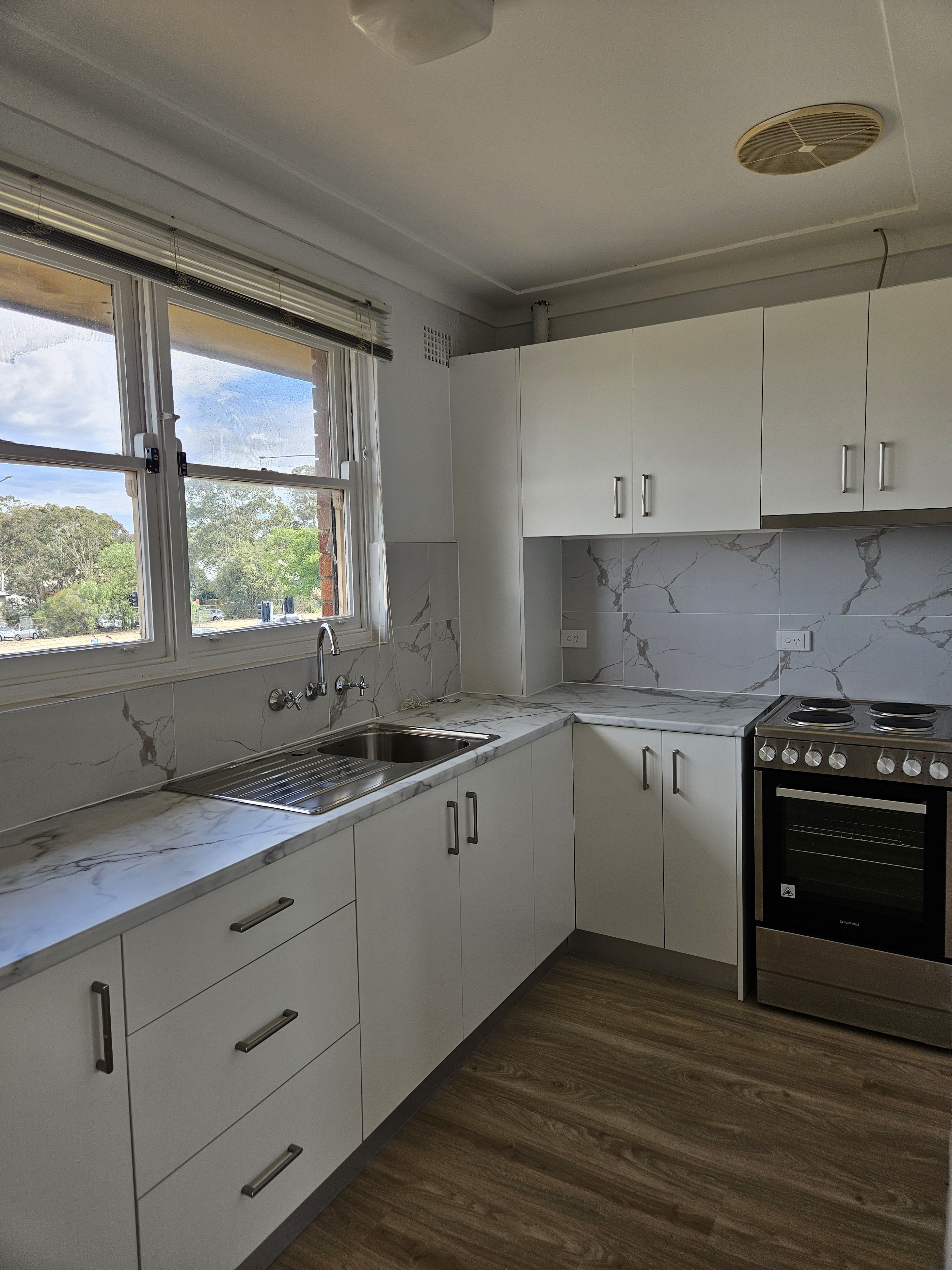 4/5 Bradbury Avenue, Bradbury, NSW 2560