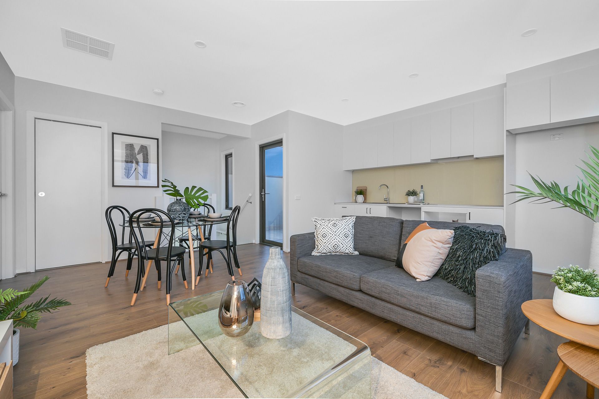 1/14 Bruce Street, Dandenong, VIC 3175