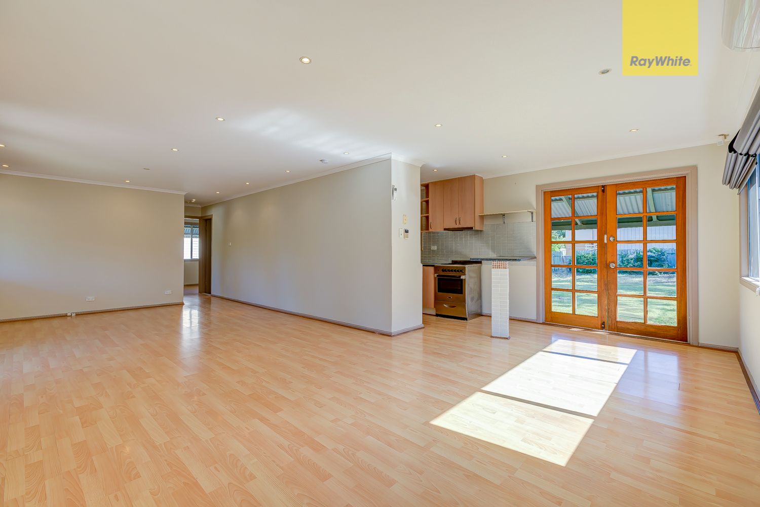 10 Sylvania Street, Logan Central, QLD 4114
