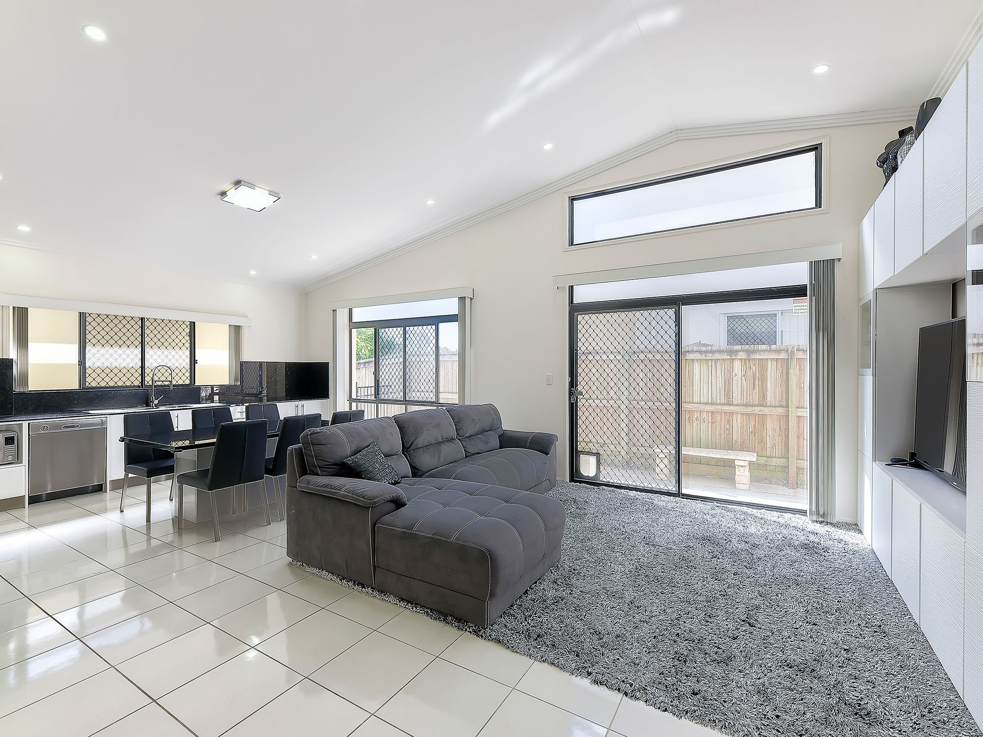 2 Pine Street, Runcorn, QLD 4113