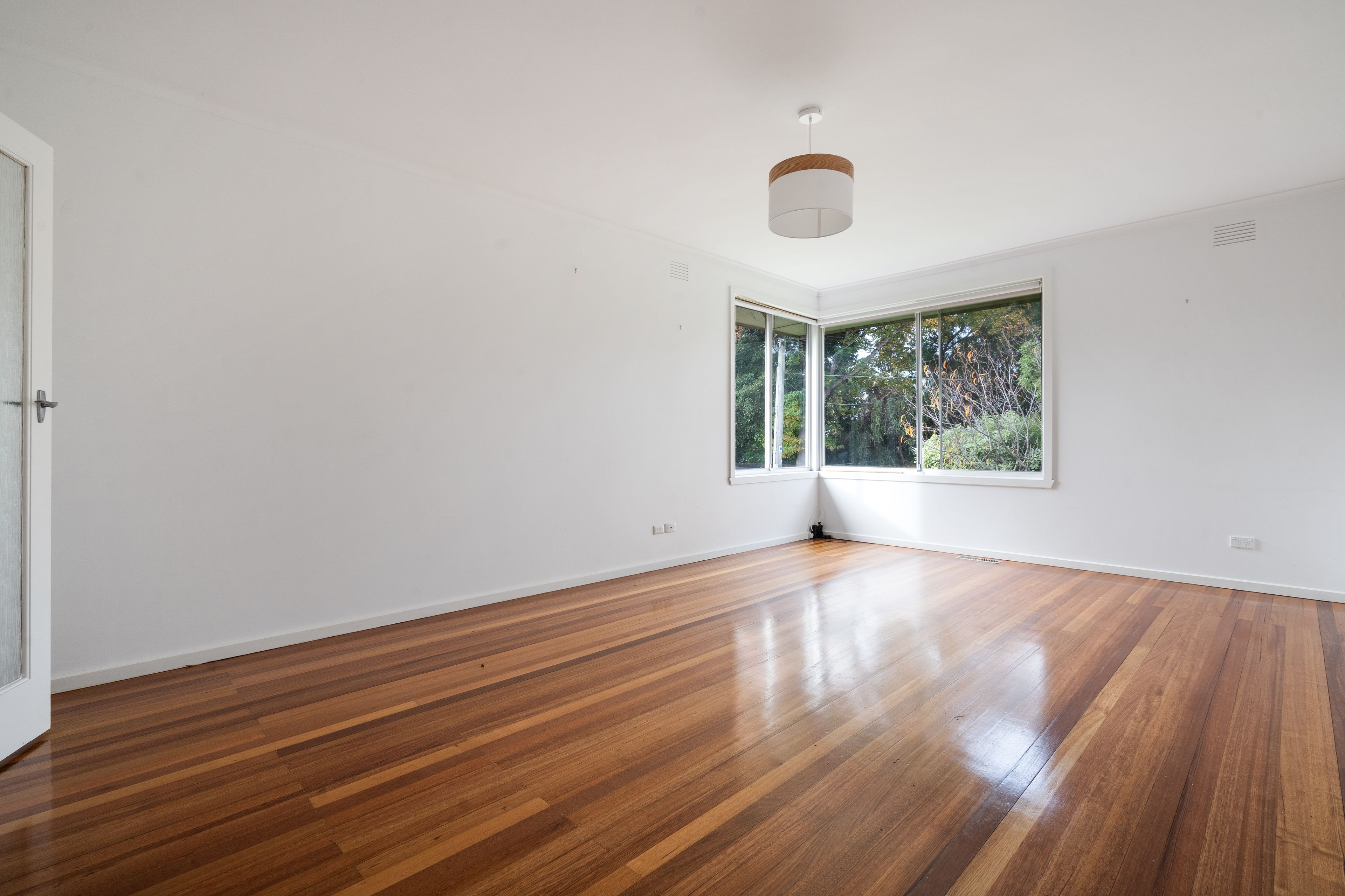 29 Heather Grove, Cheltenham, VIC 3192