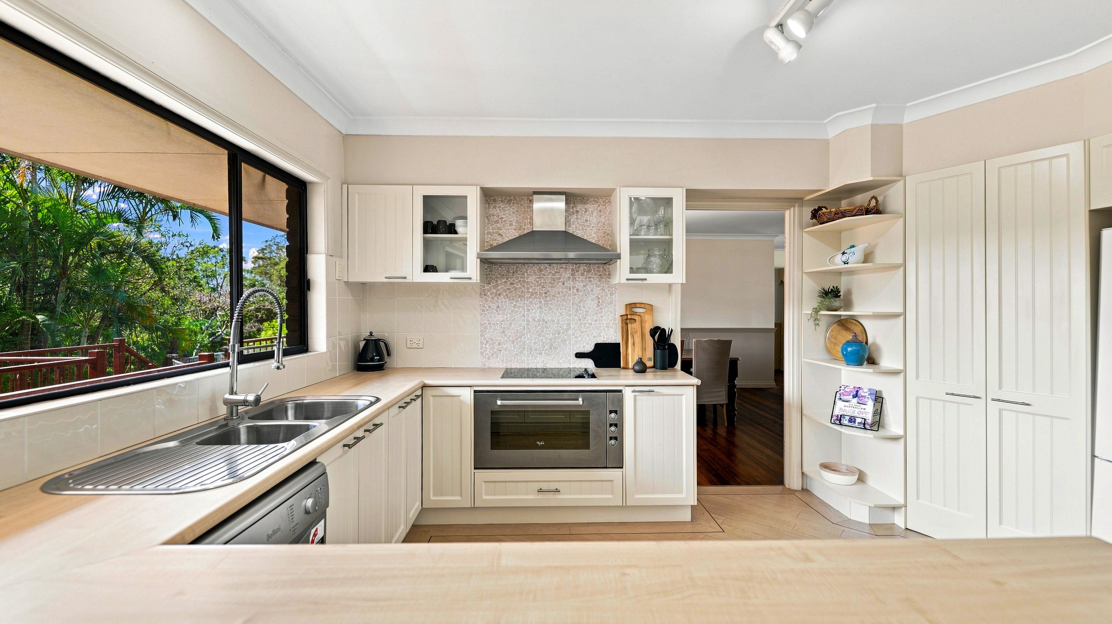 452 Bent Street — photo 10 of 30