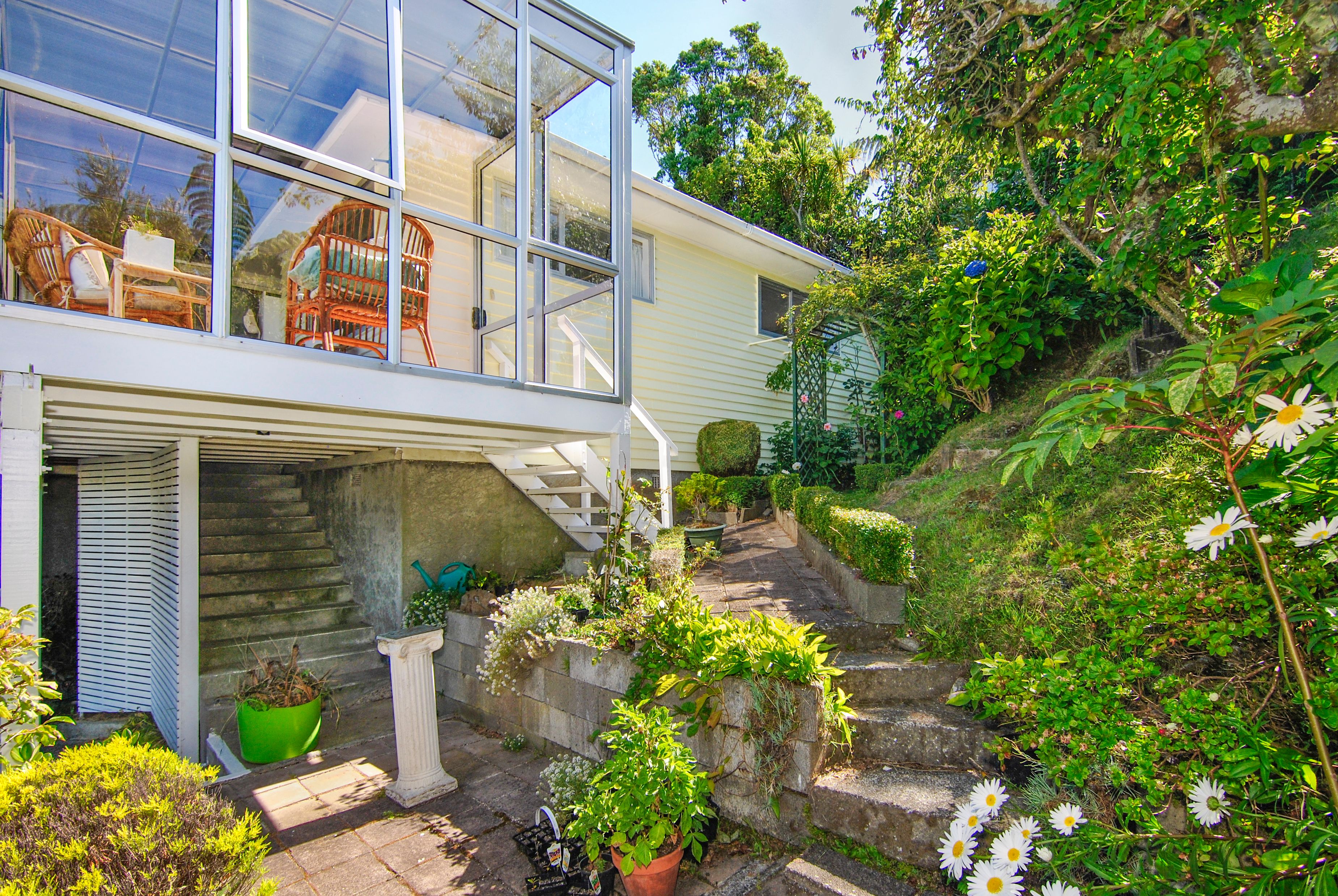 16 Stella Grove, Newlands, Wellington City