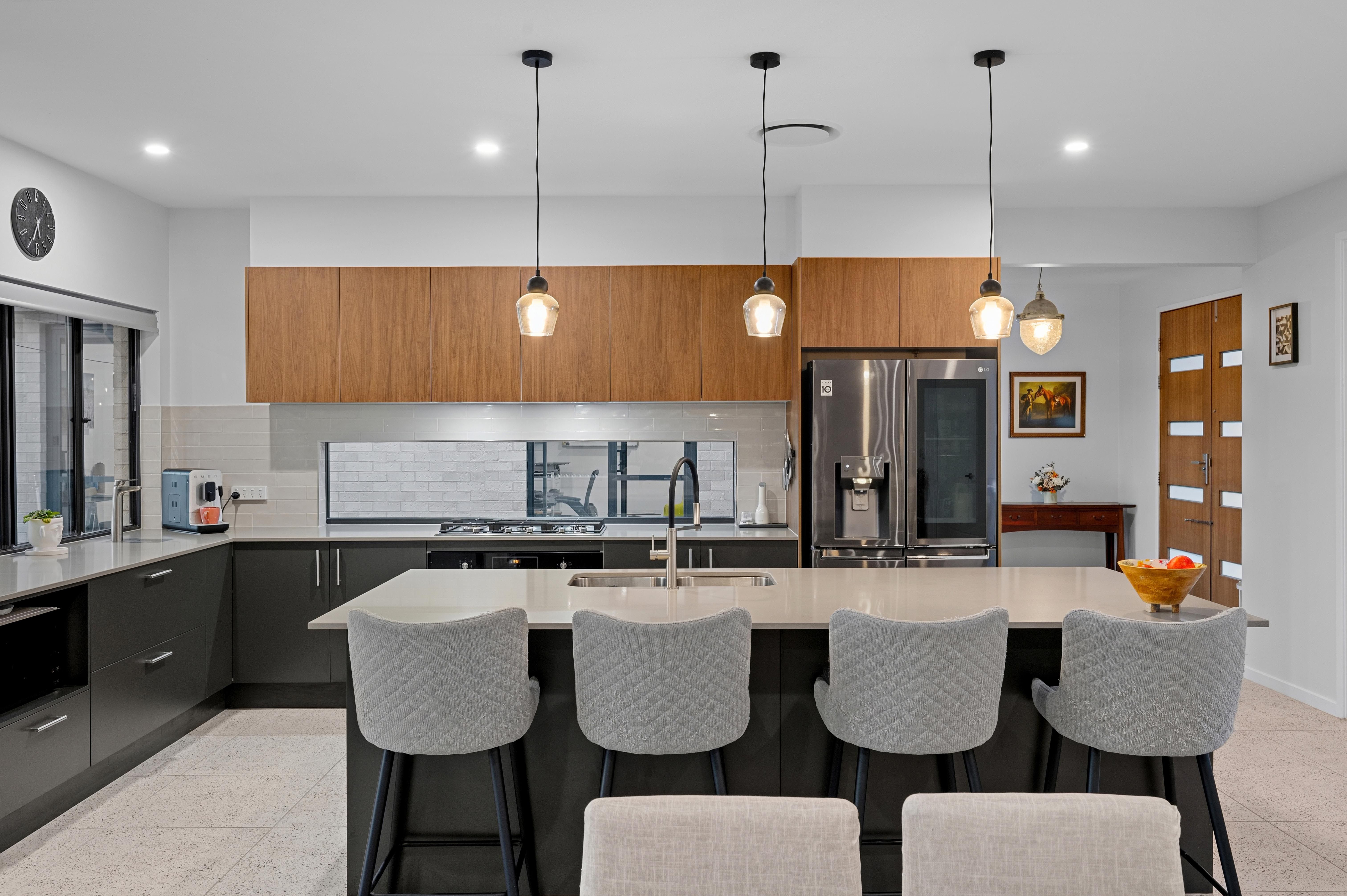 33 Townsend Street — photo 7 of 30