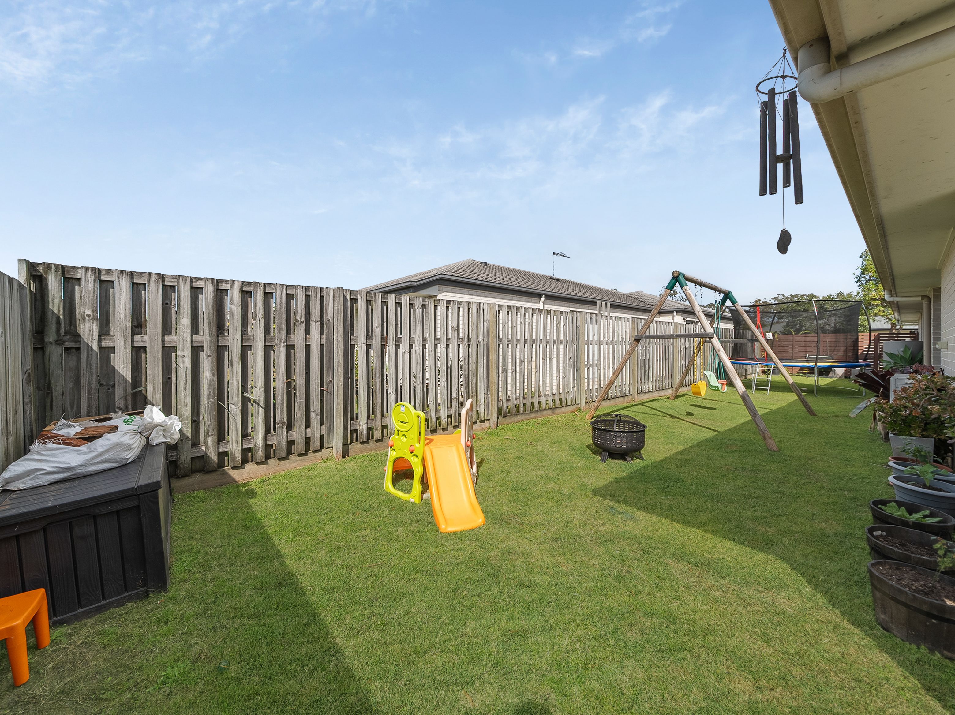 28 Feltham Circuit — photo 8 of 15