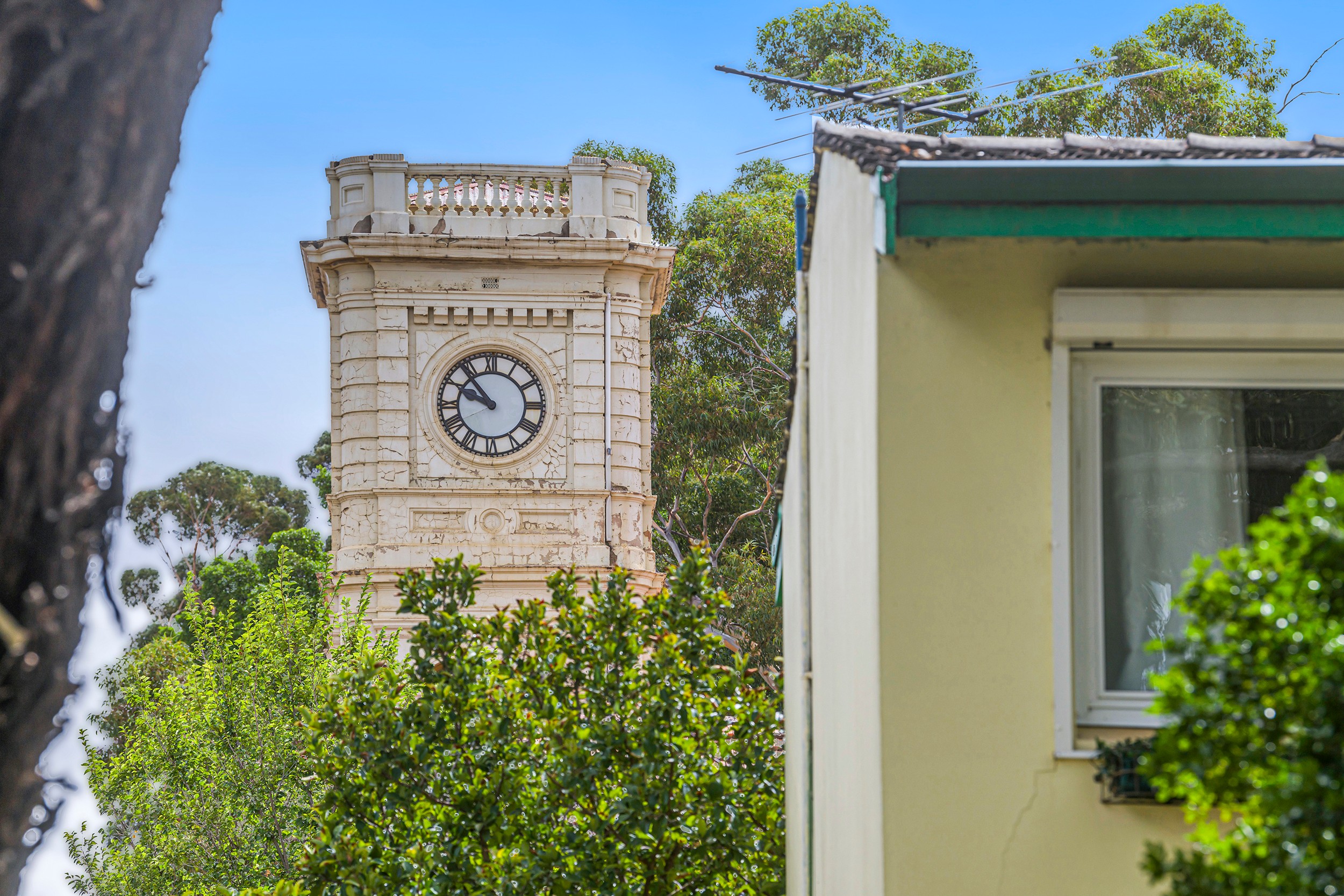 1 Sutherland Close, Guildford, WA 6055