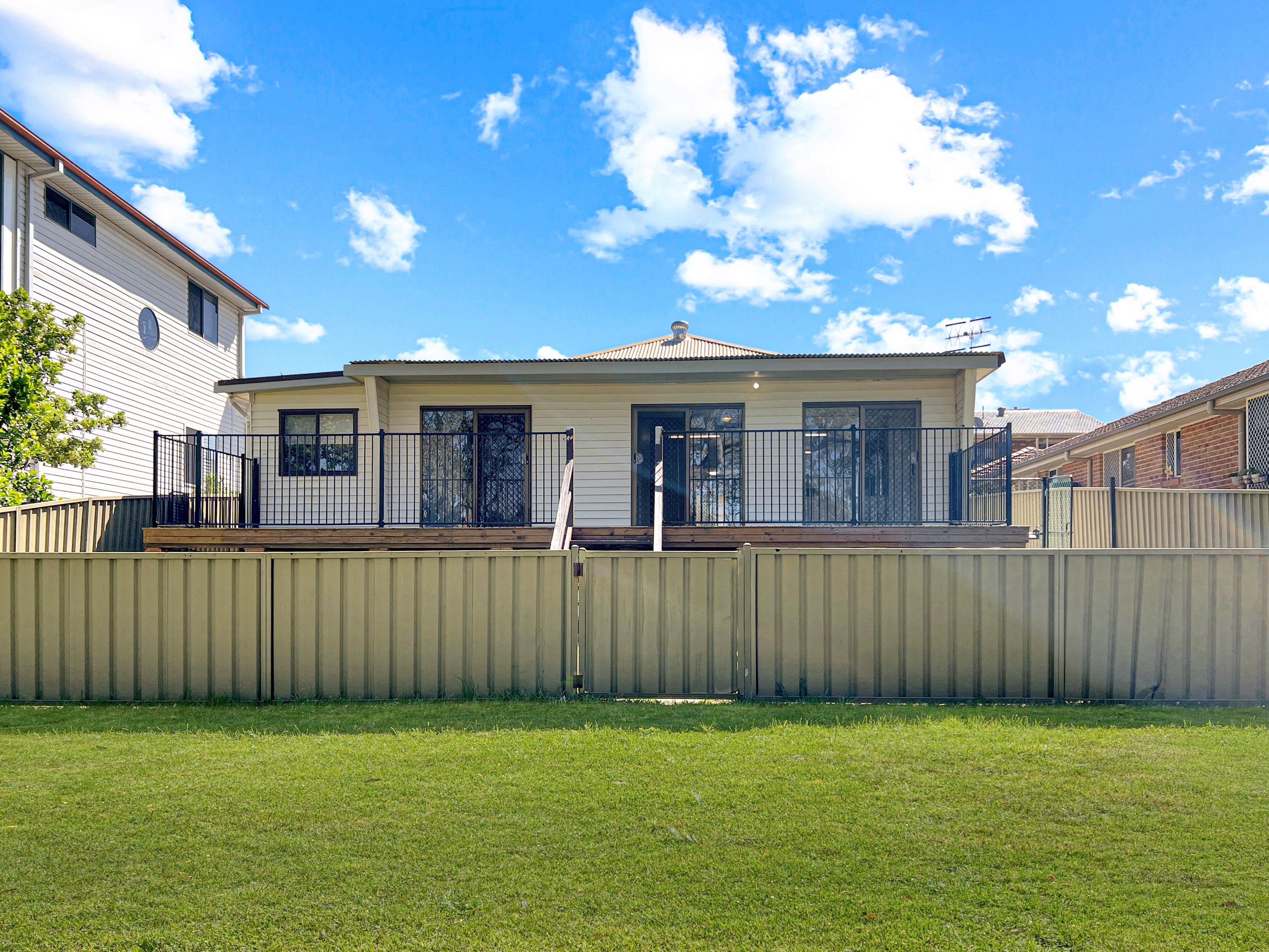 102 Buff Point Avenue, Buff Point, NSW 2262
