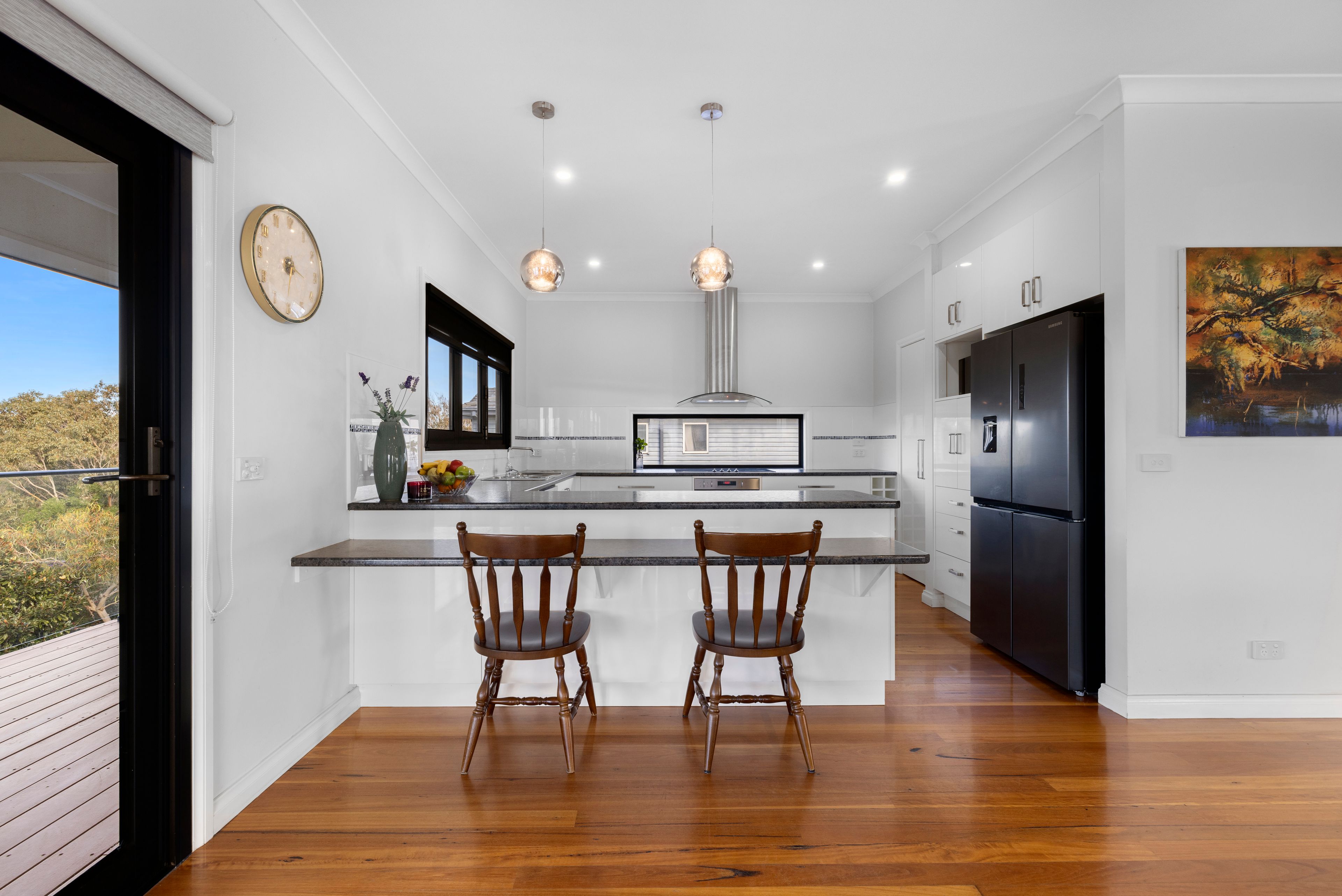 21 Riviera Street — photo 6 of 27