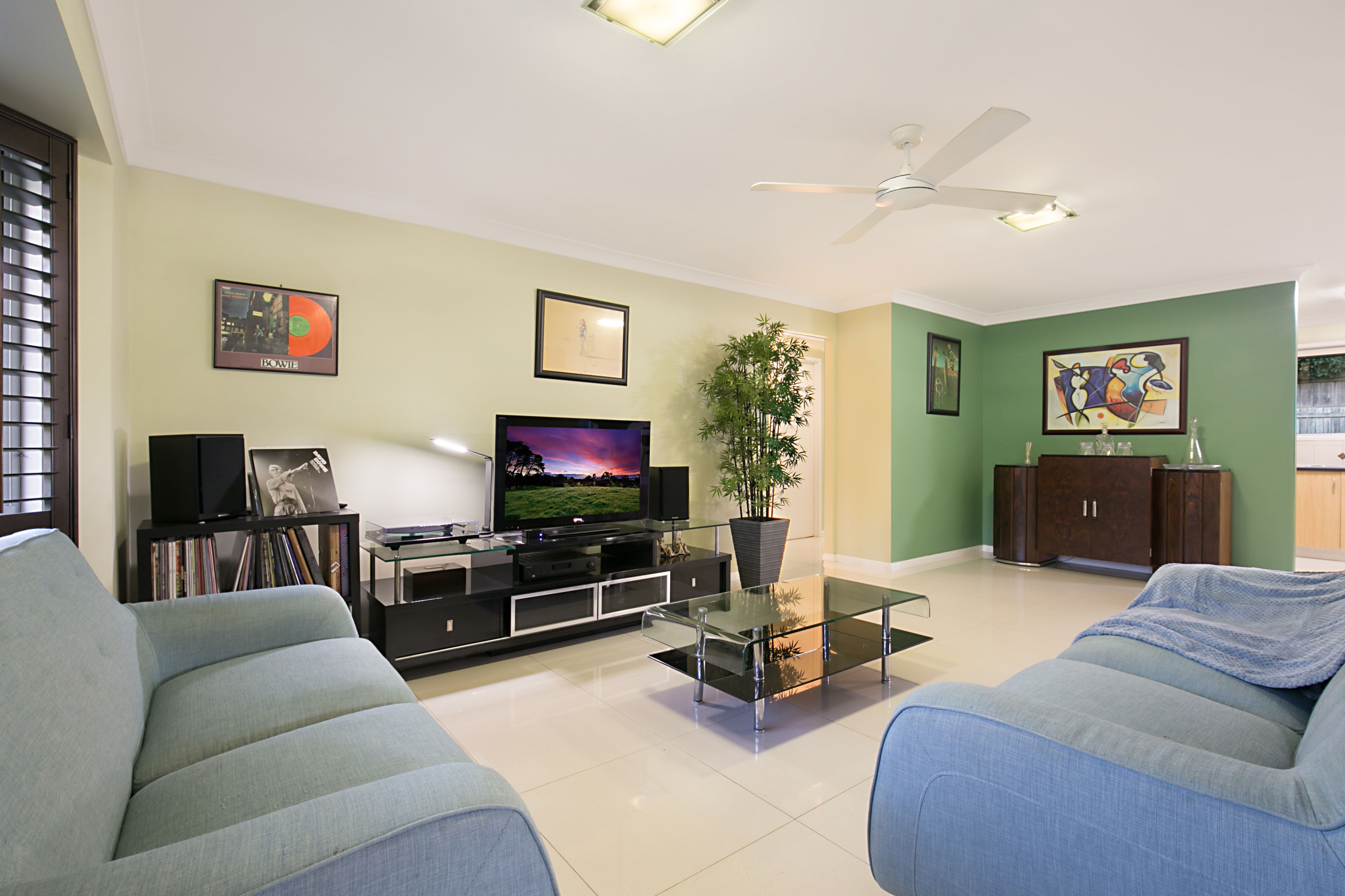 15 Farrington Court, Daisy Hill, QLD 4127
