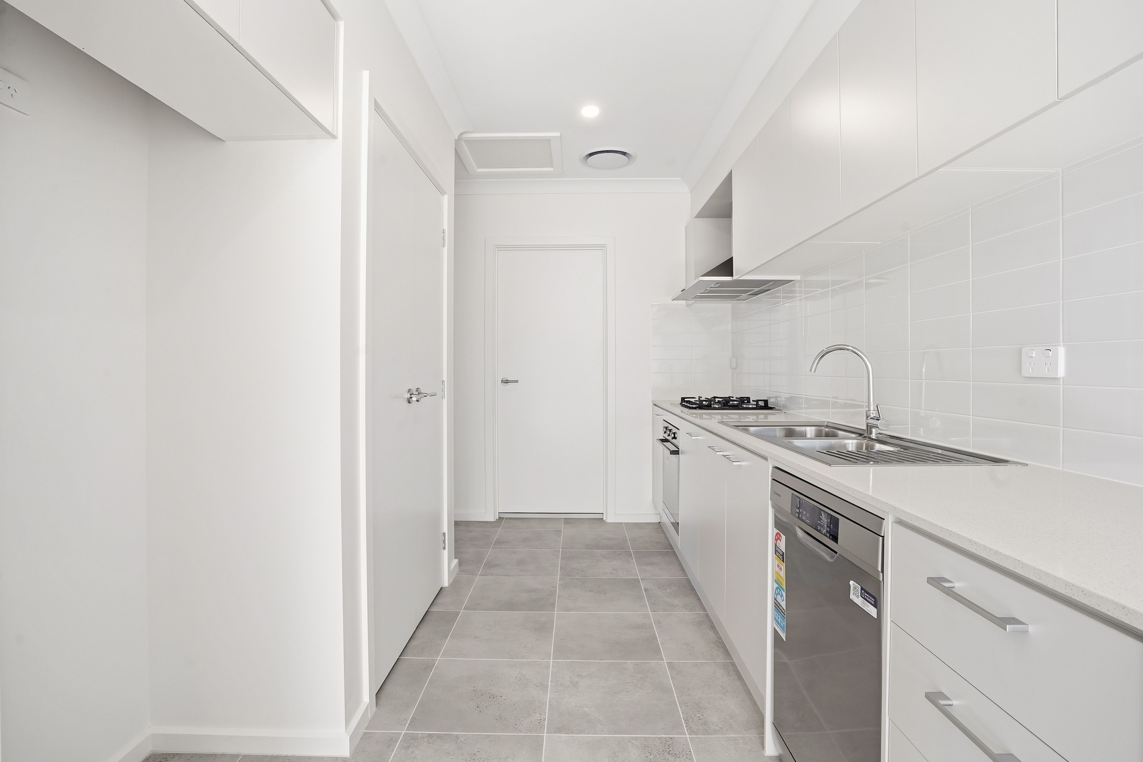 4A Dulcify Street, Menangle Park, NSW 2563