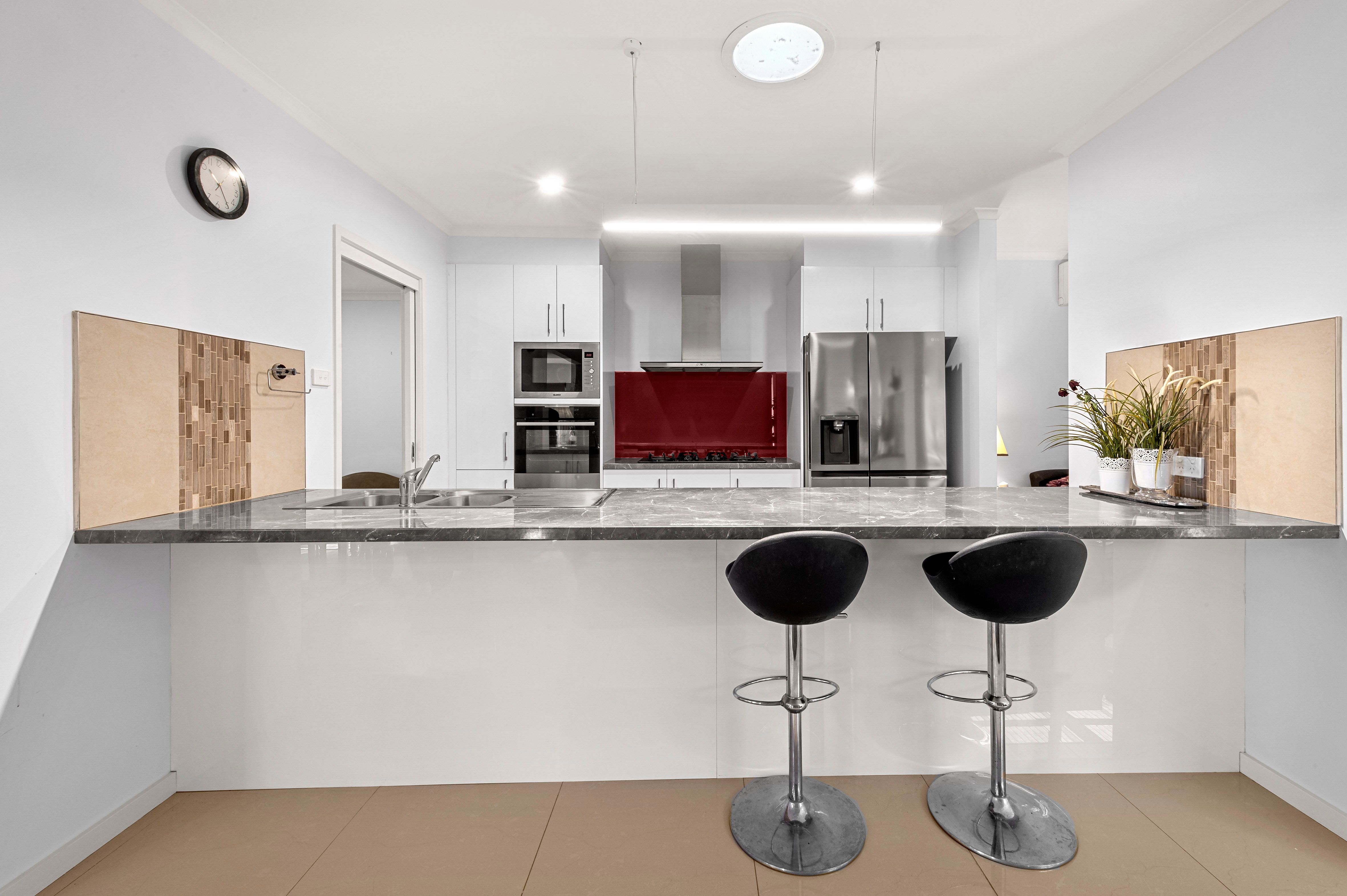 137 Gleneagles Drive, Endeavour Hills, VIC 3802
