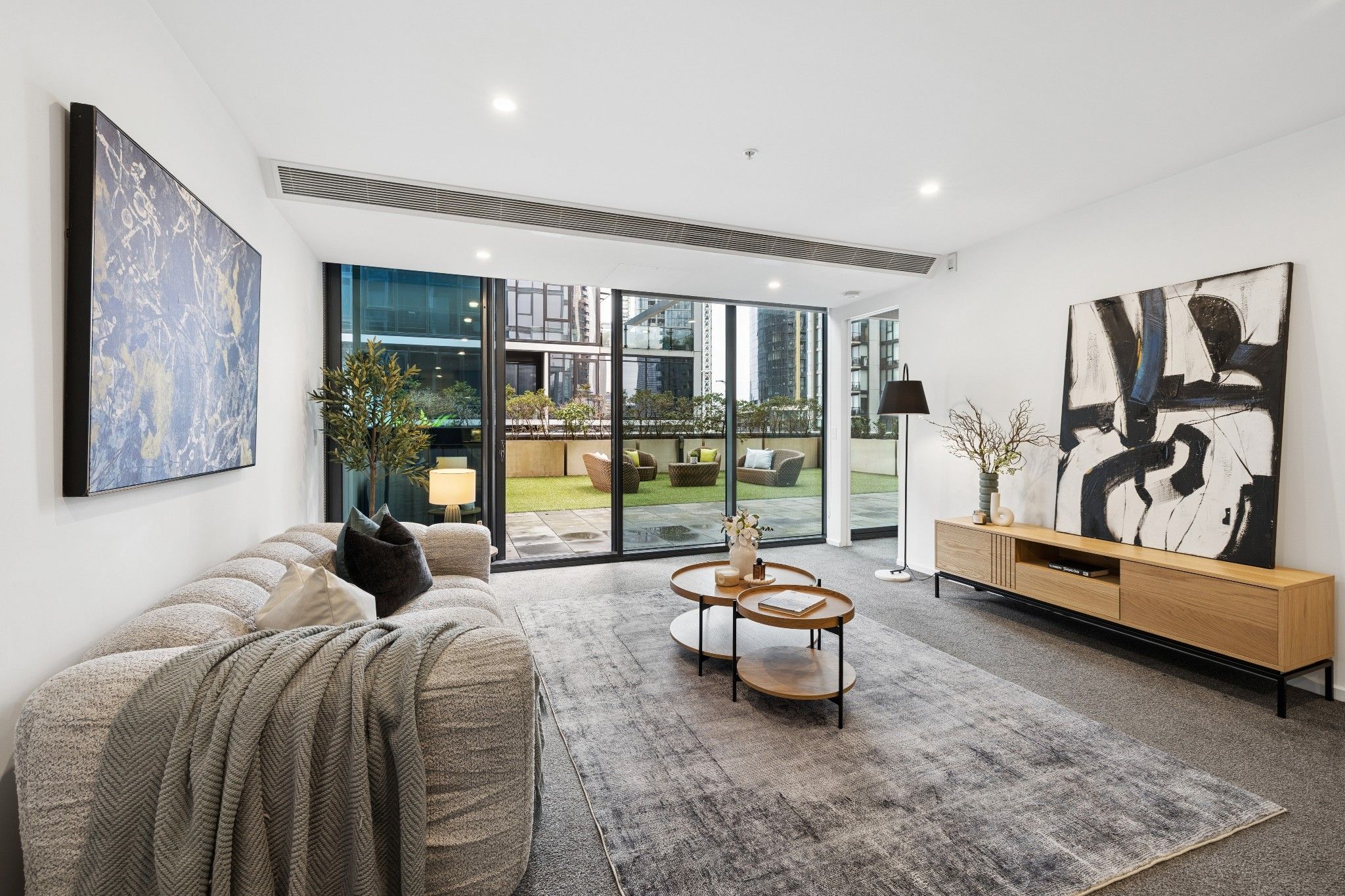815/151 City Road — photo from Ray White Southbank | Melbourne City