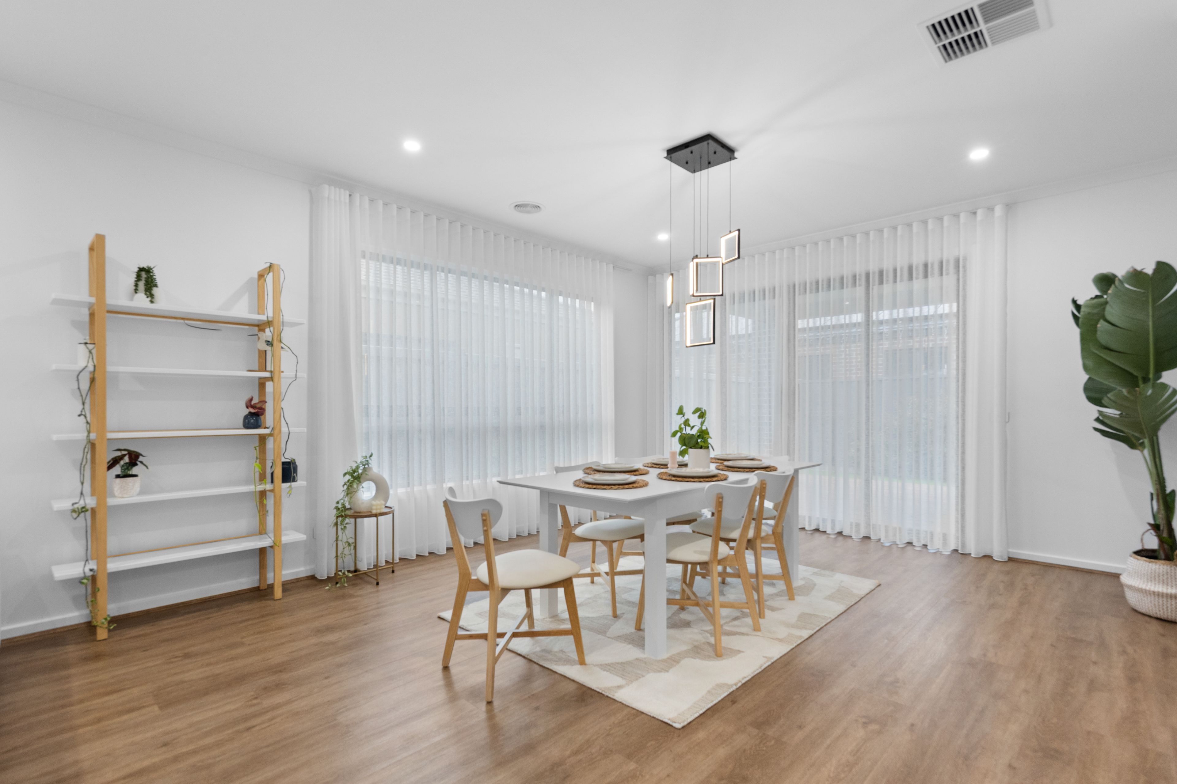 15 Flanagan Street — photo 4 of 15