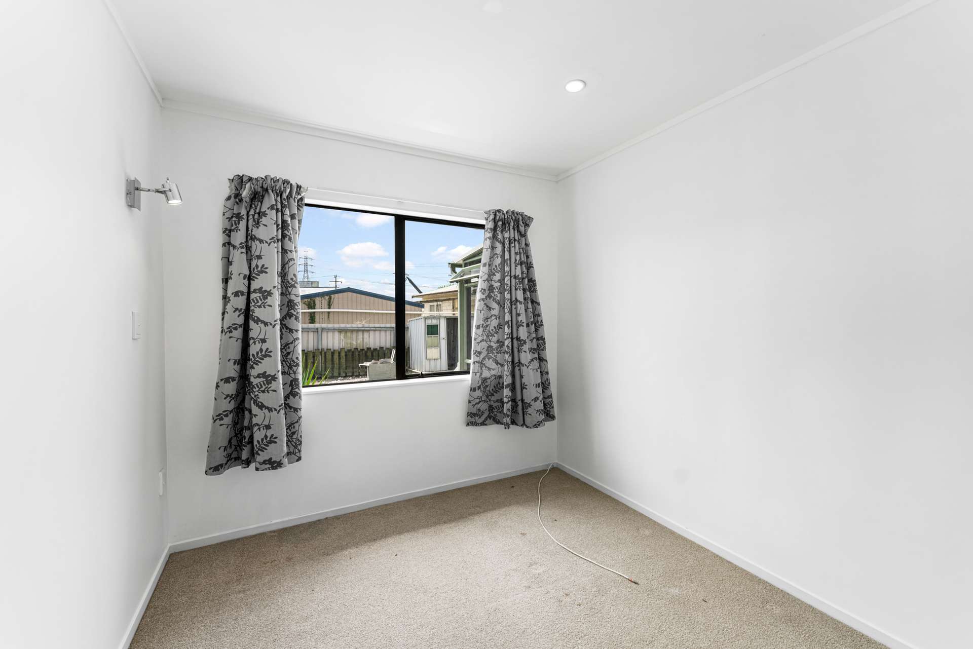 2/12 Graham Road, photo 6