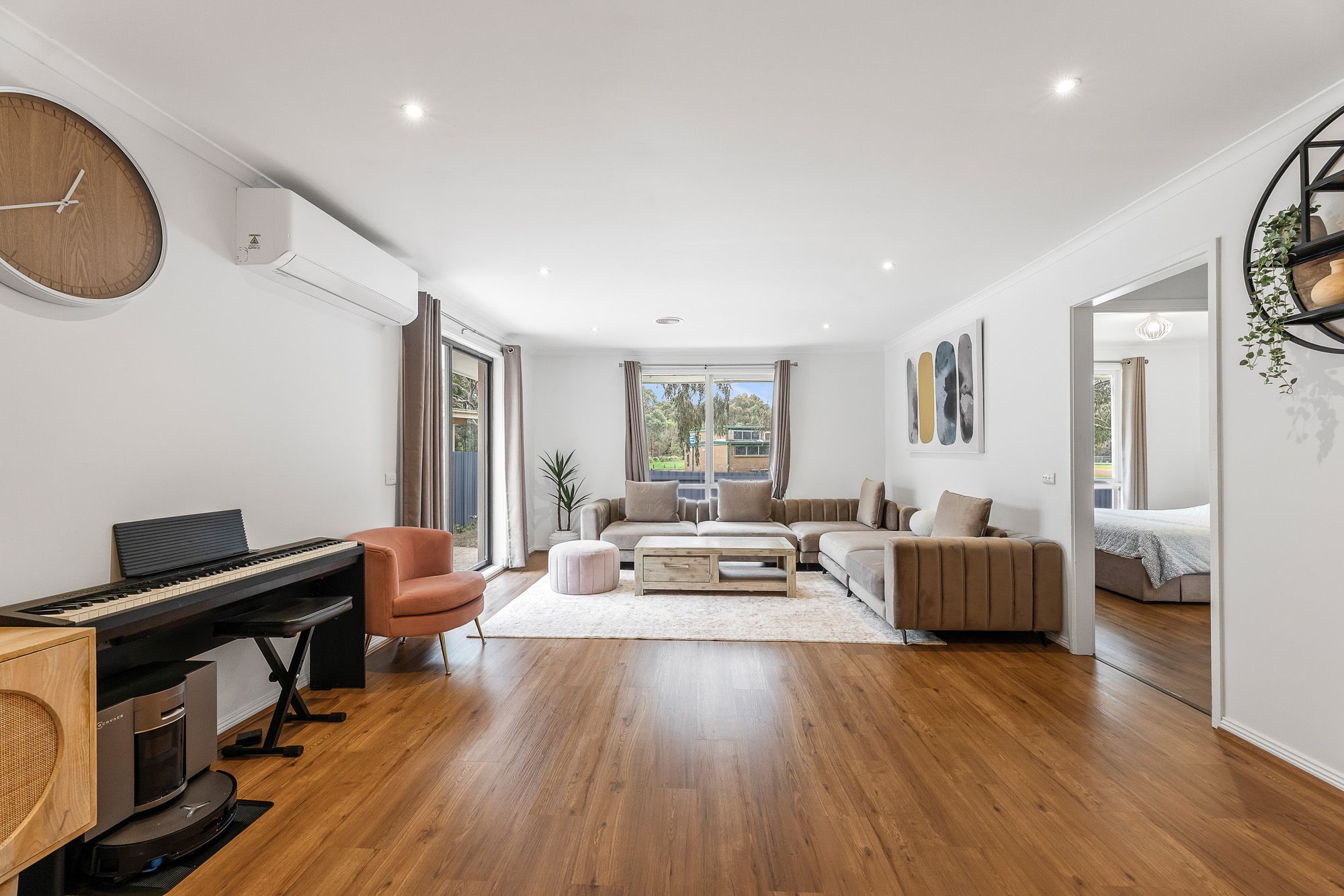 2 Almray Place — photo 4 of 15