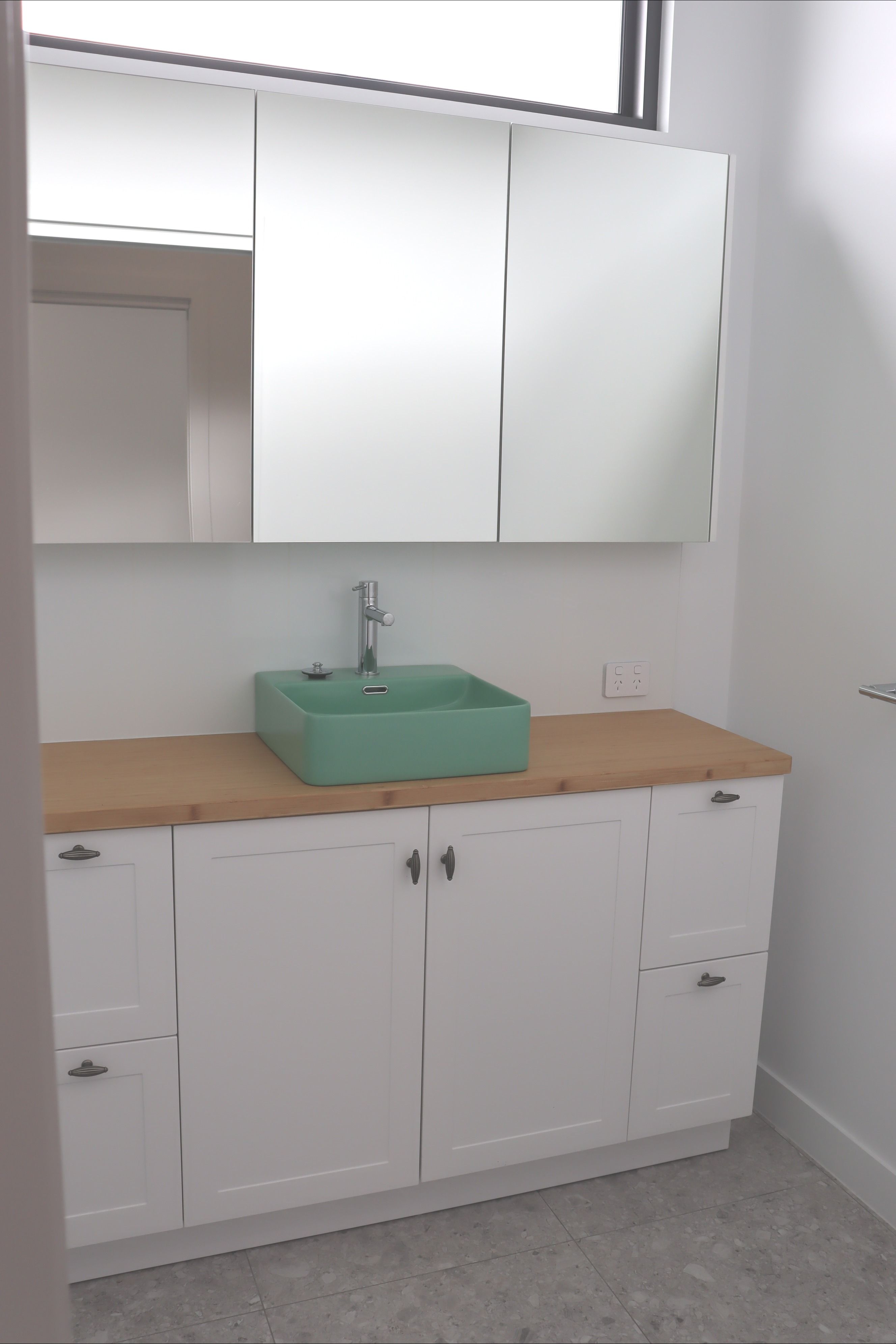 323 Board Road — photo 7 of 19