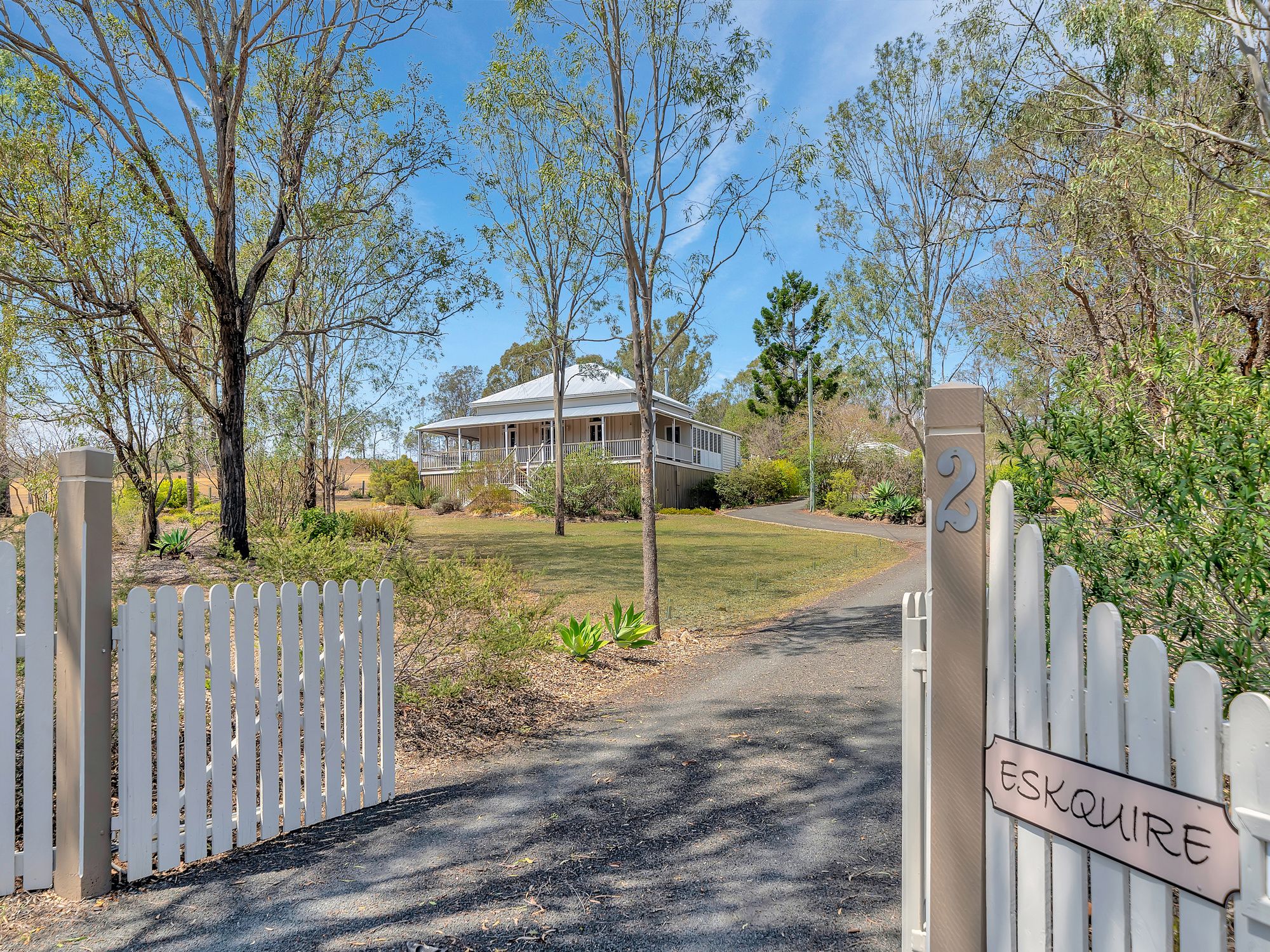 2 South Street, Esk QLD 4312