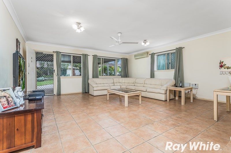 4 Ilinga Place, Kallangur, QLD 4503