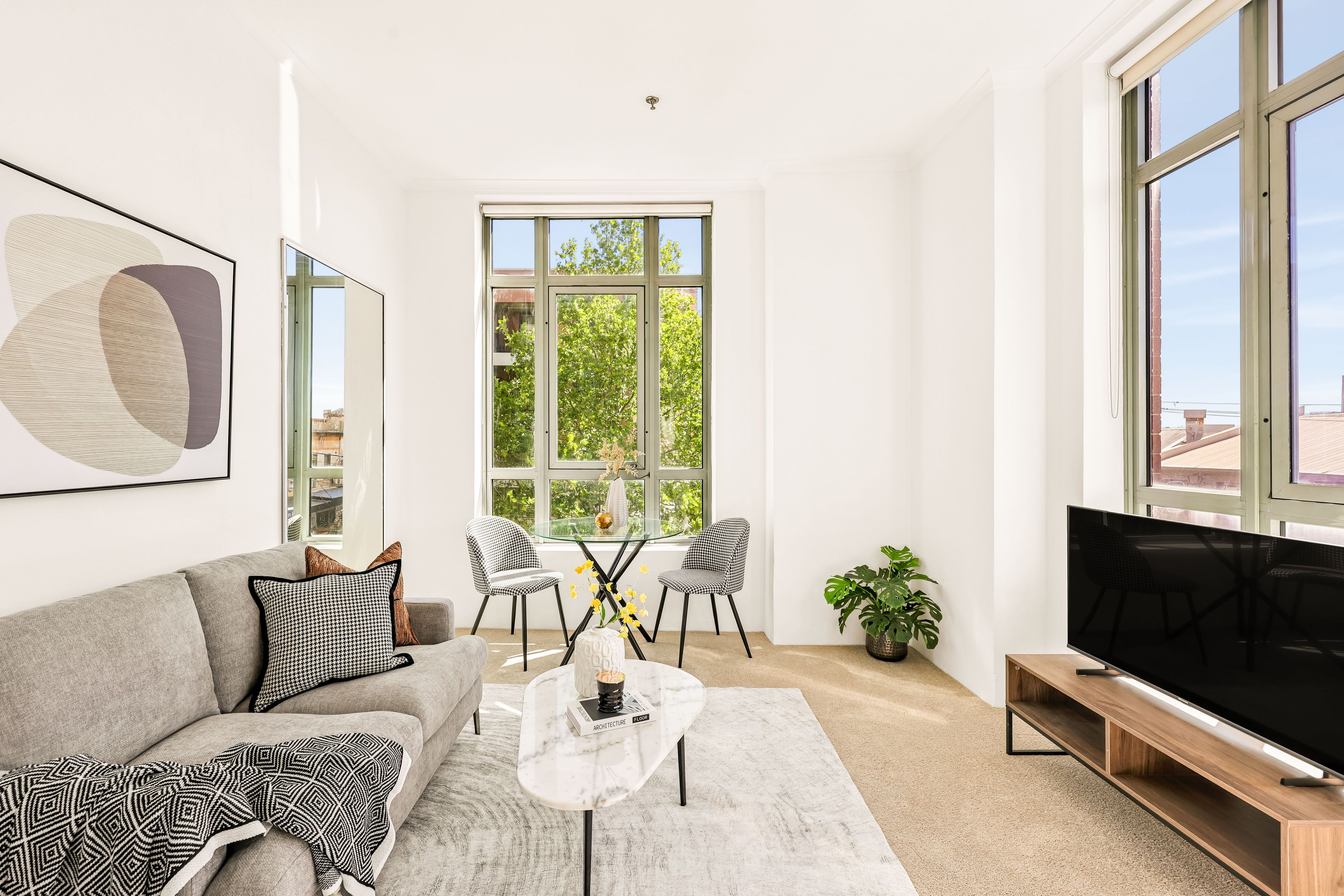 203/88 King Street — photo from Ray White Surry Hills