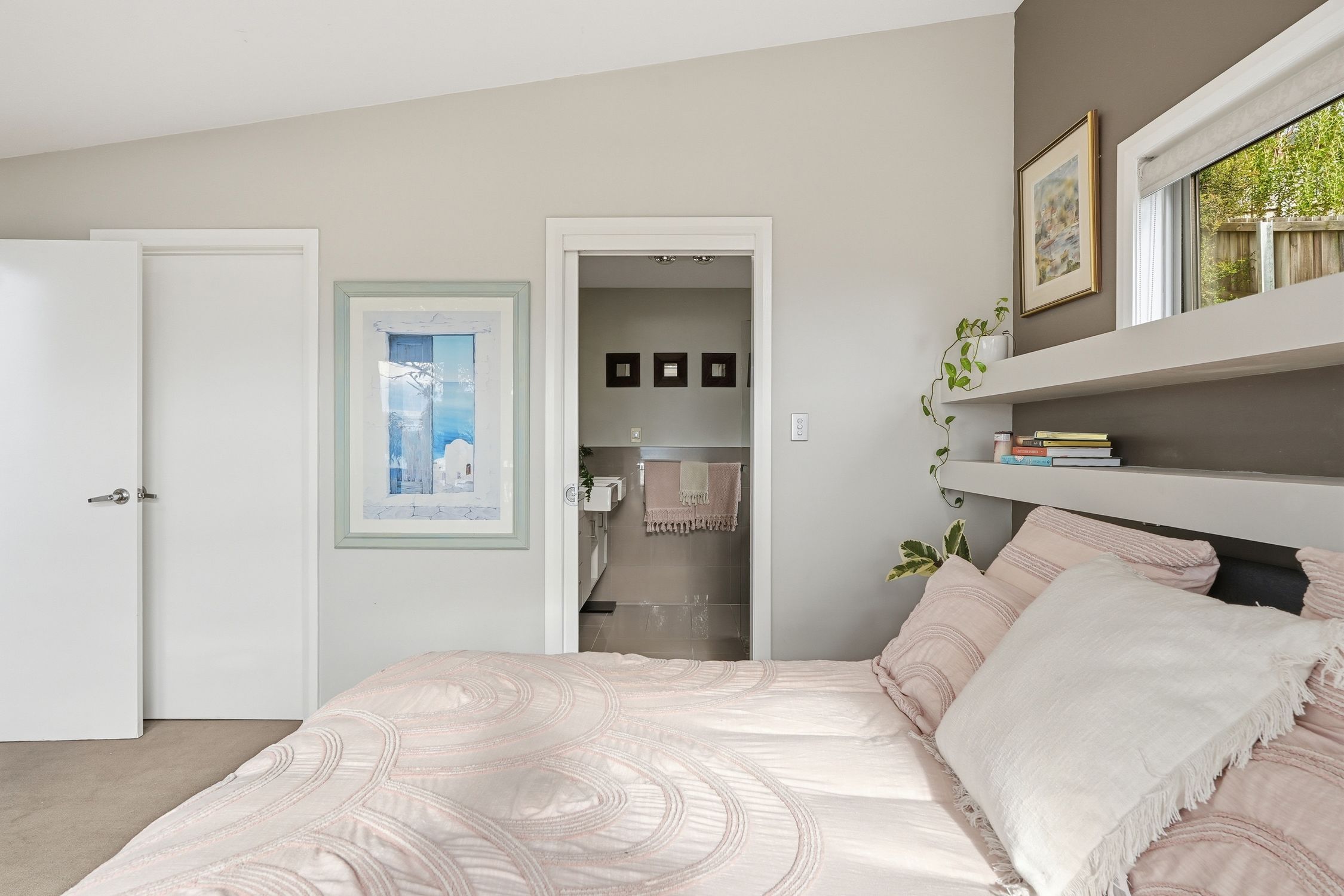 2 Correa Place — photo 10 of 24