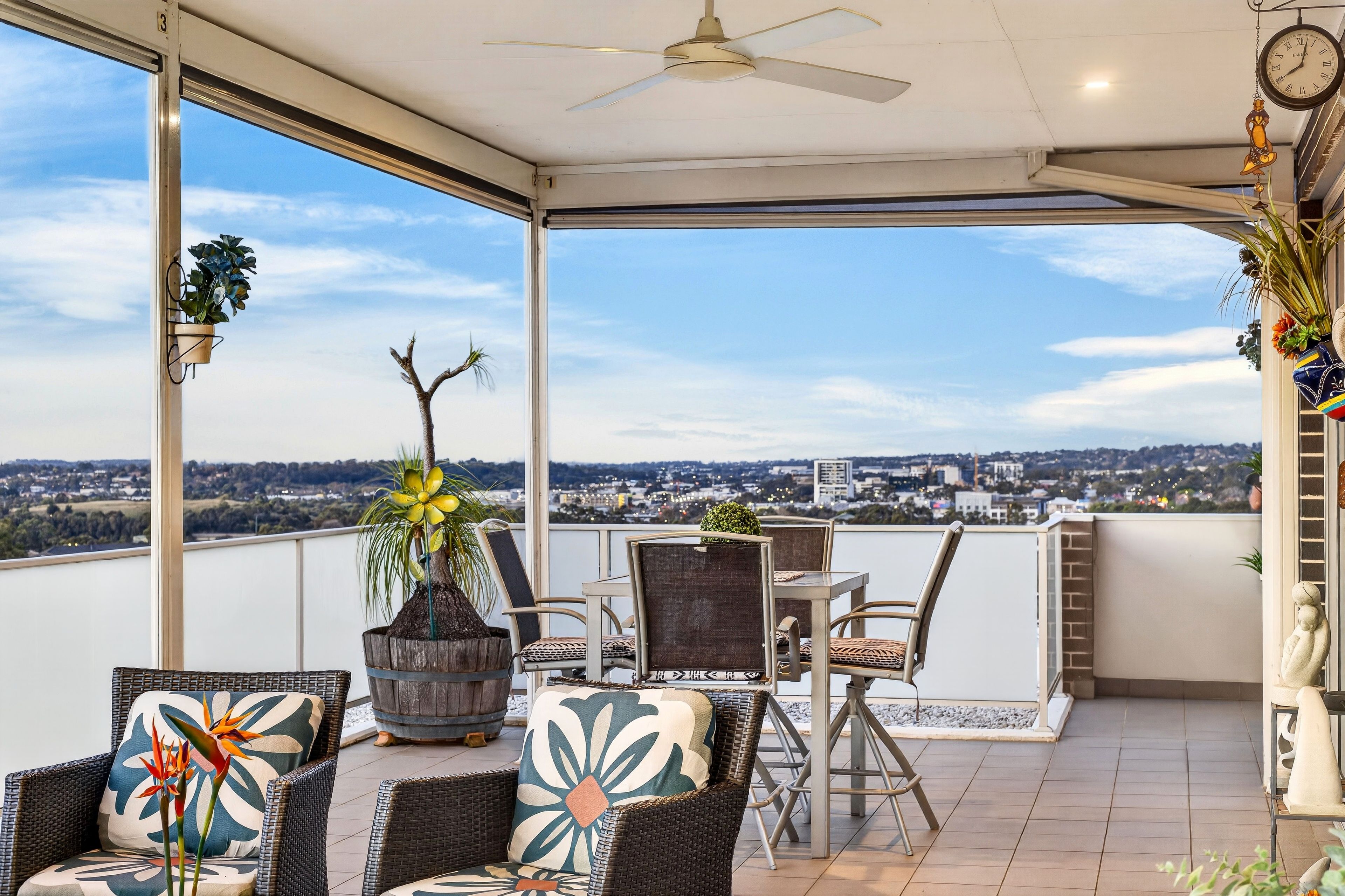 16/45 Santana Road — photo from Ray White Macarthur Group