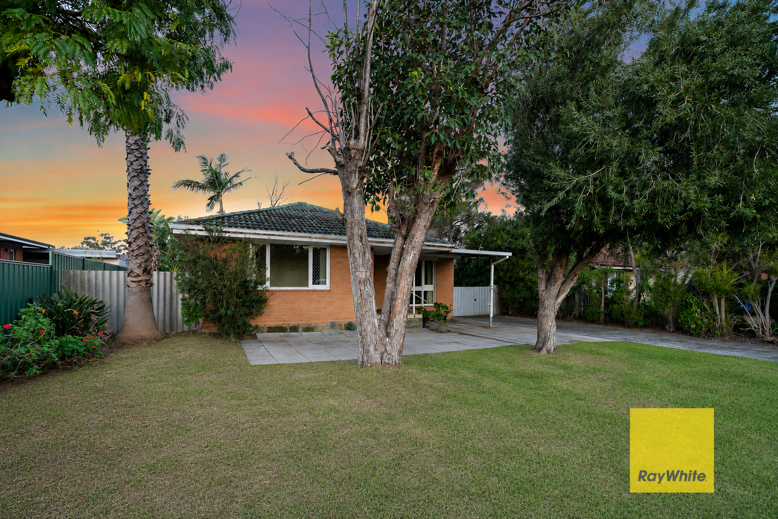 30 Golders Way — photo 19 of 20