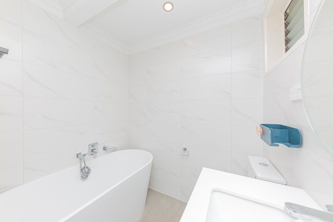140 Jacksons Road — photo 8 of 16